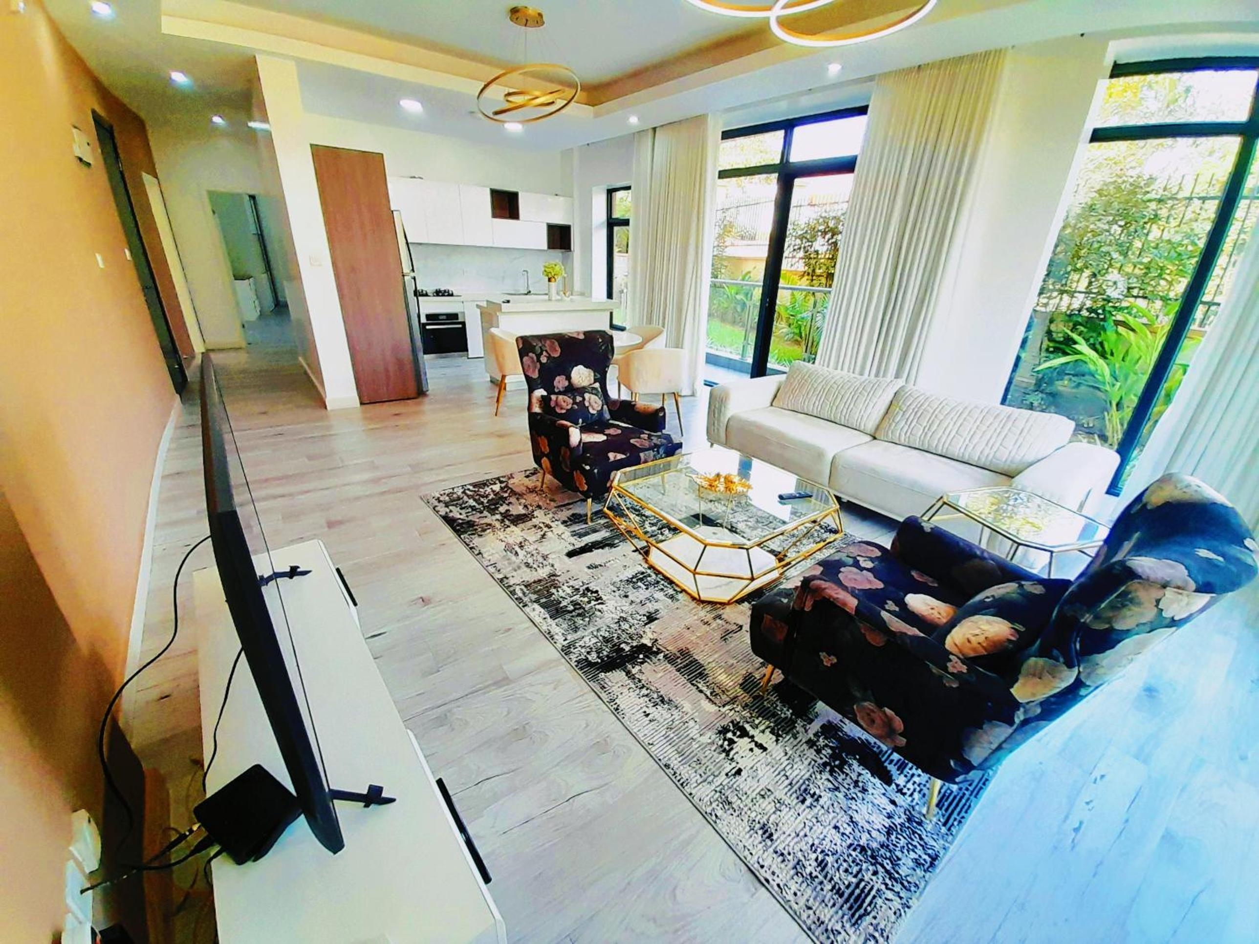 Lakewood Golf Suites