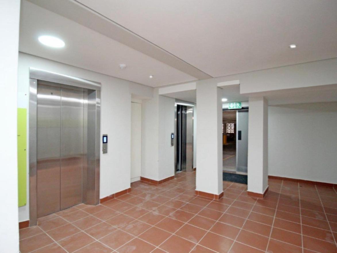 The solo-Two bed upmarket unit