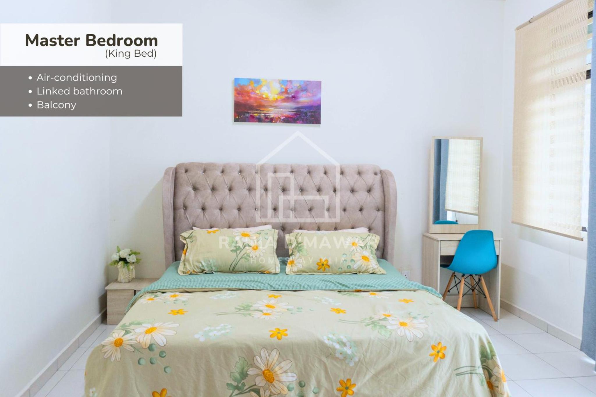 Rania Homestay near KLIA Nilai - 3 King 2 Queen - 4-Bedroom Entire House photo 4