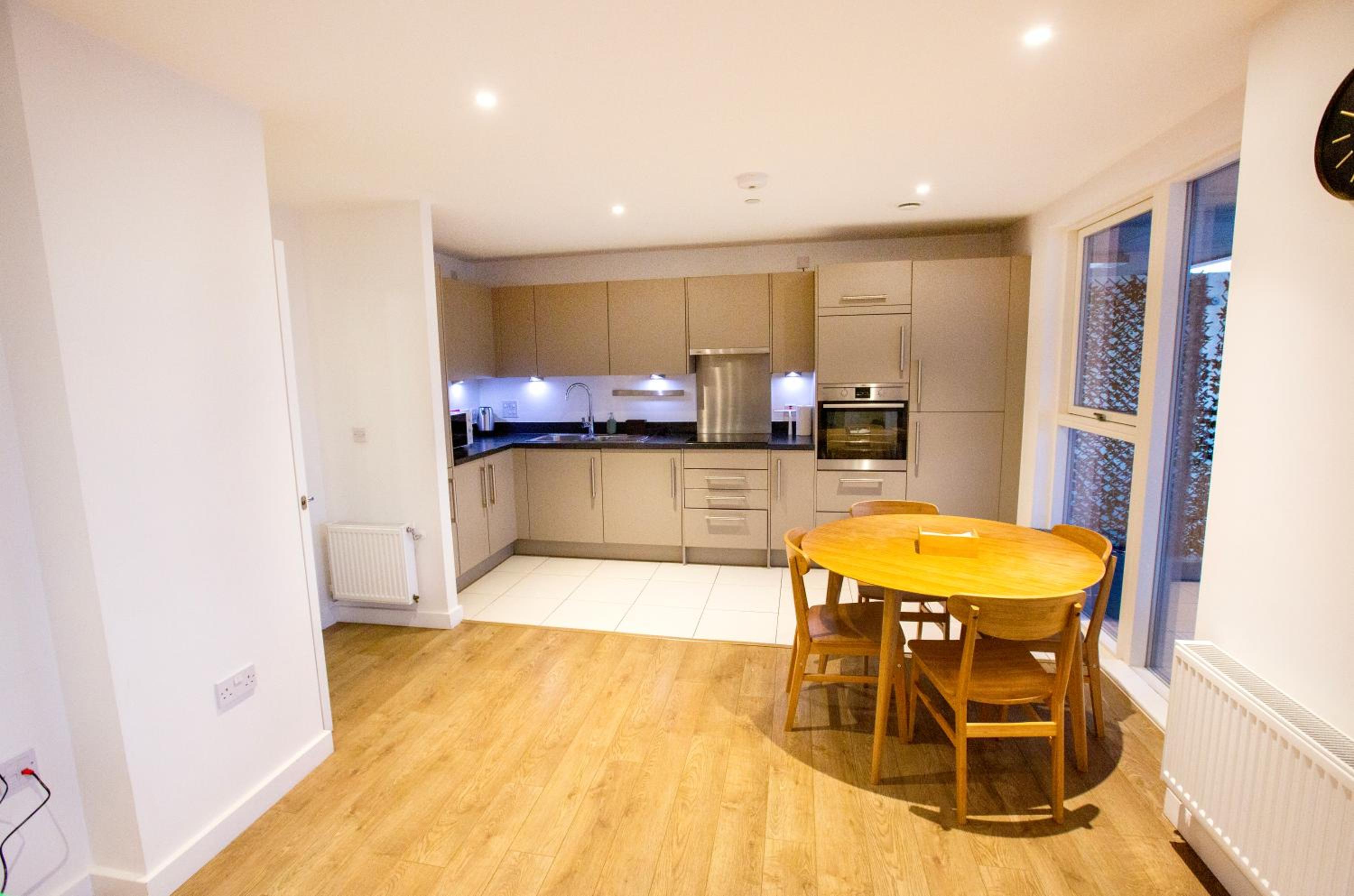 Waterfront- London Greenwich o2 Arena 2 Bed Flat