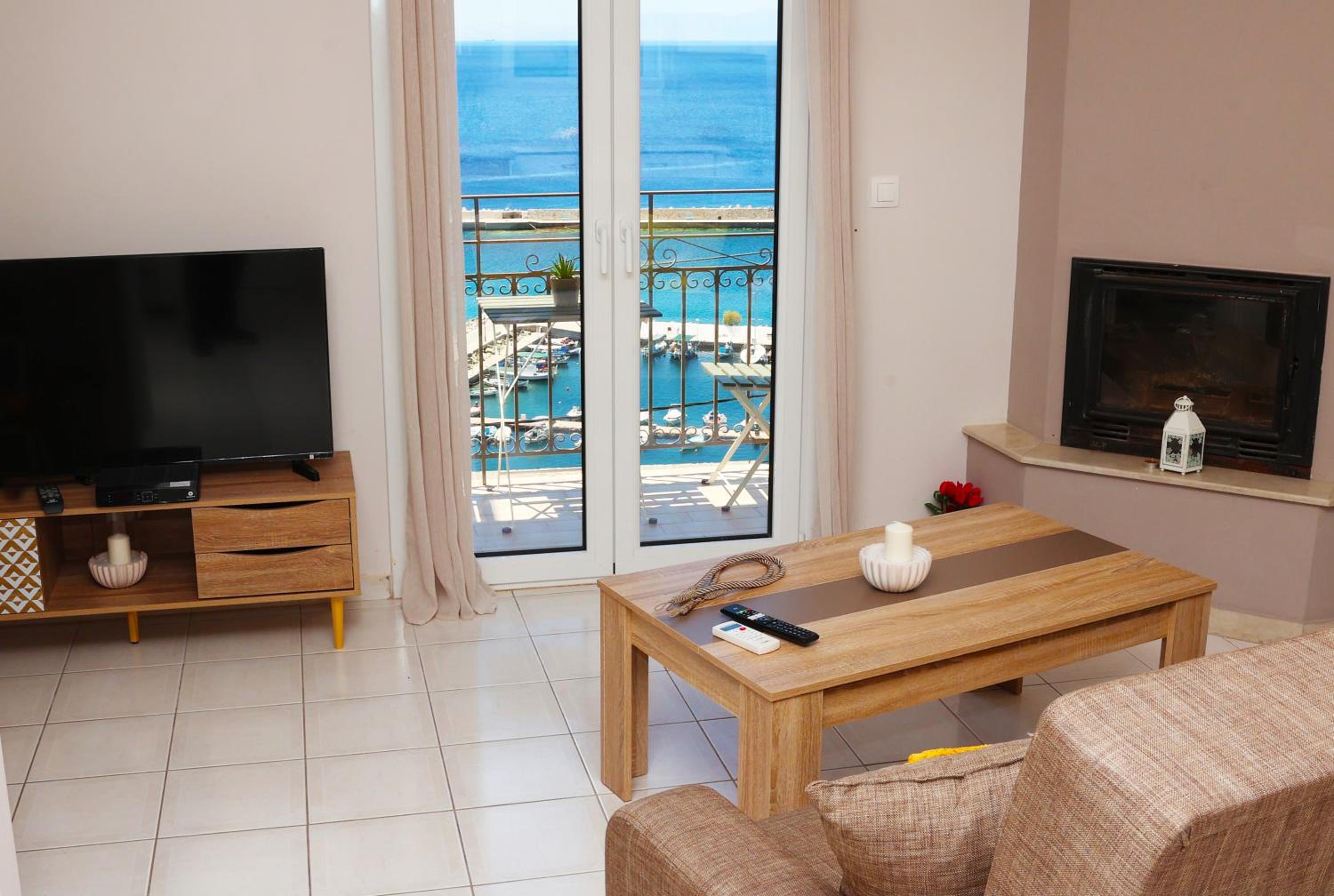 Dimitris House