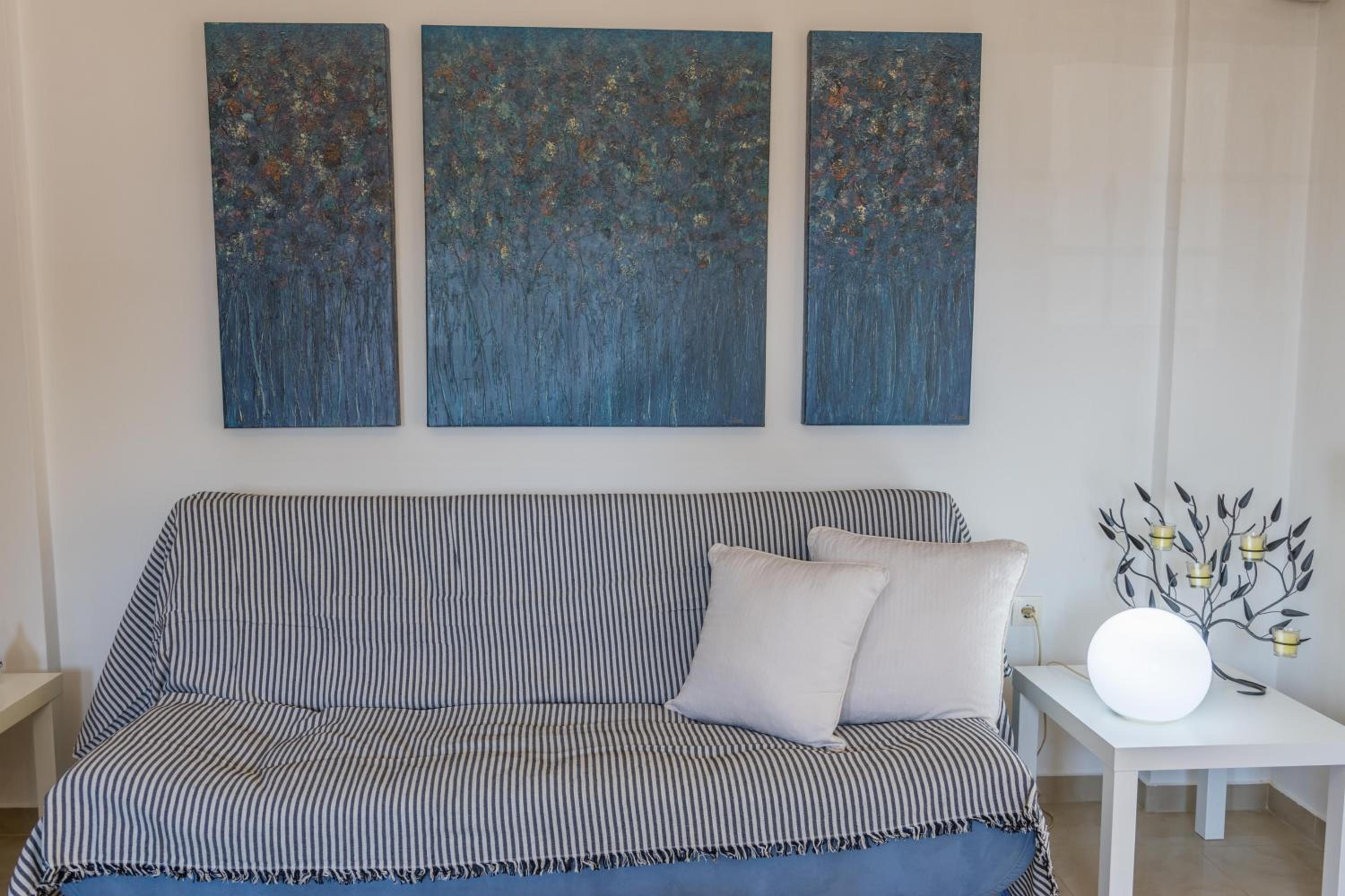 Golden Beach Maisonette Retreat