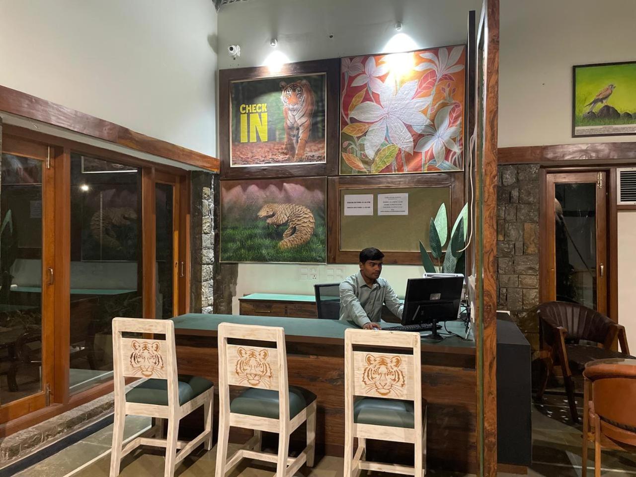 Tathastu Bandhavgarh