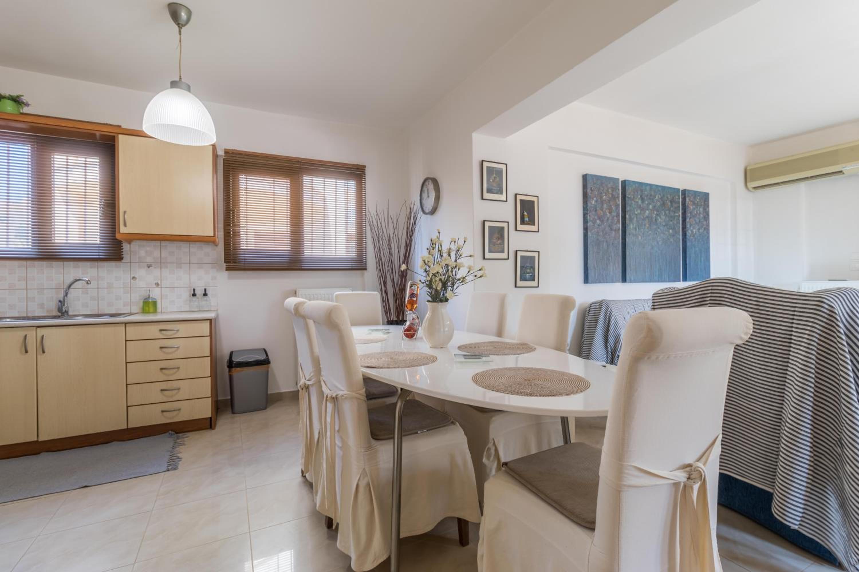 Golden Beach Maisonette Retreat