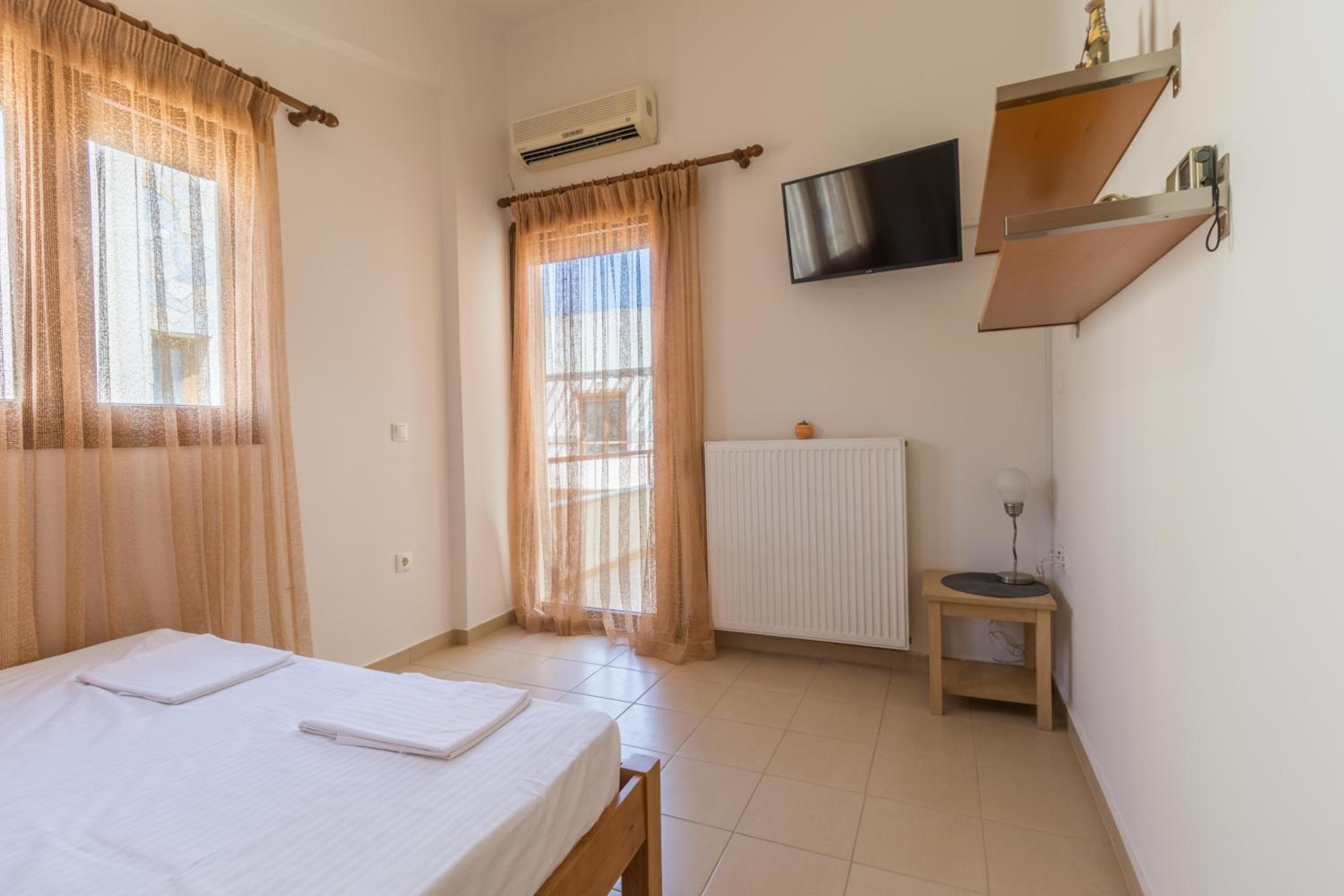 Golden Beach Maisonette Retreat
