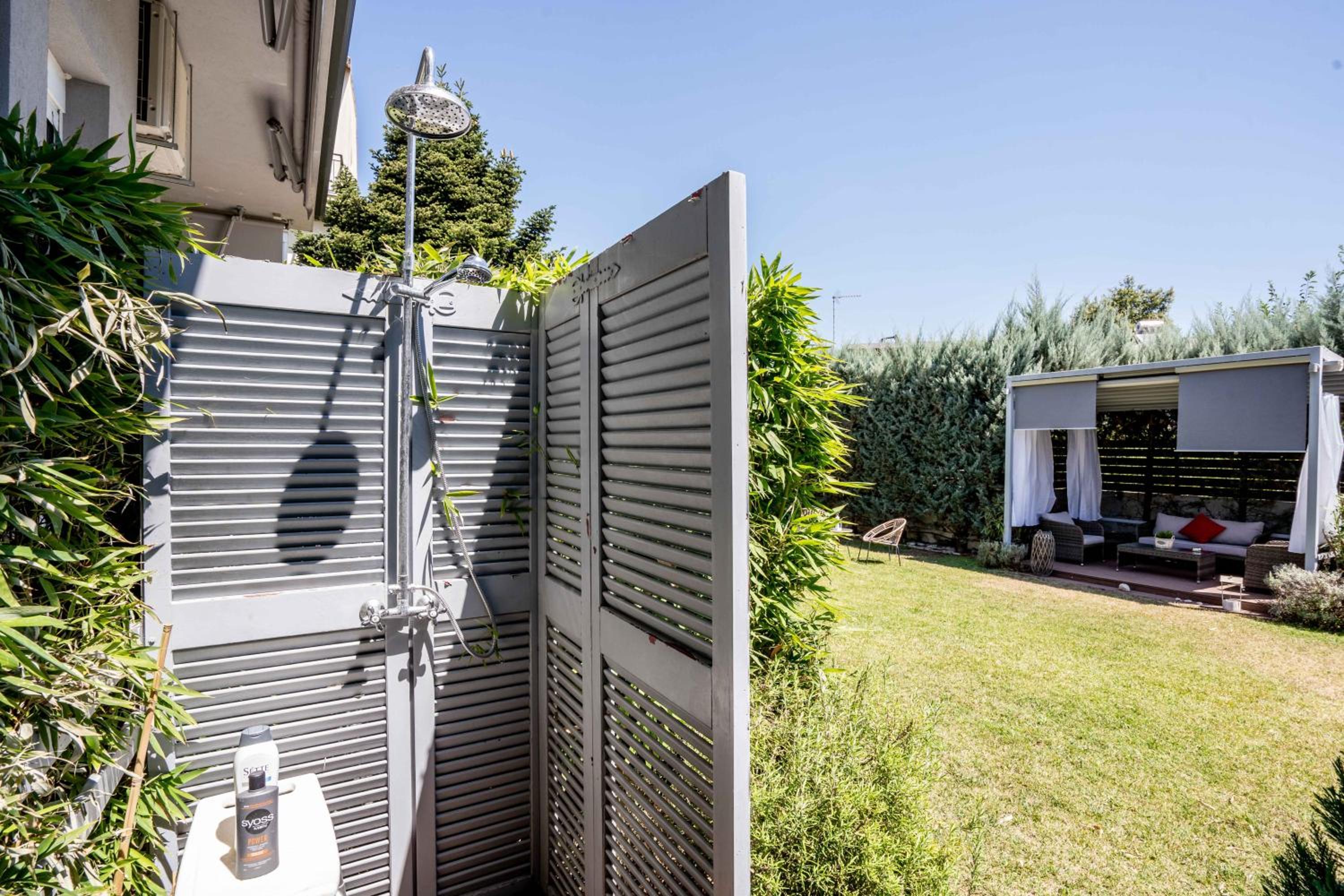 Hidden Garden Exquisite Villa
