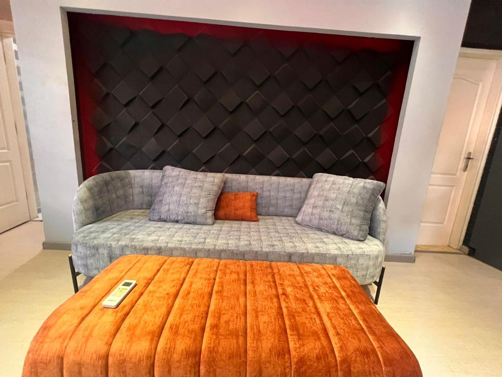 Garden Apartment in Sheikh Zayed Private Entrance 24h Security