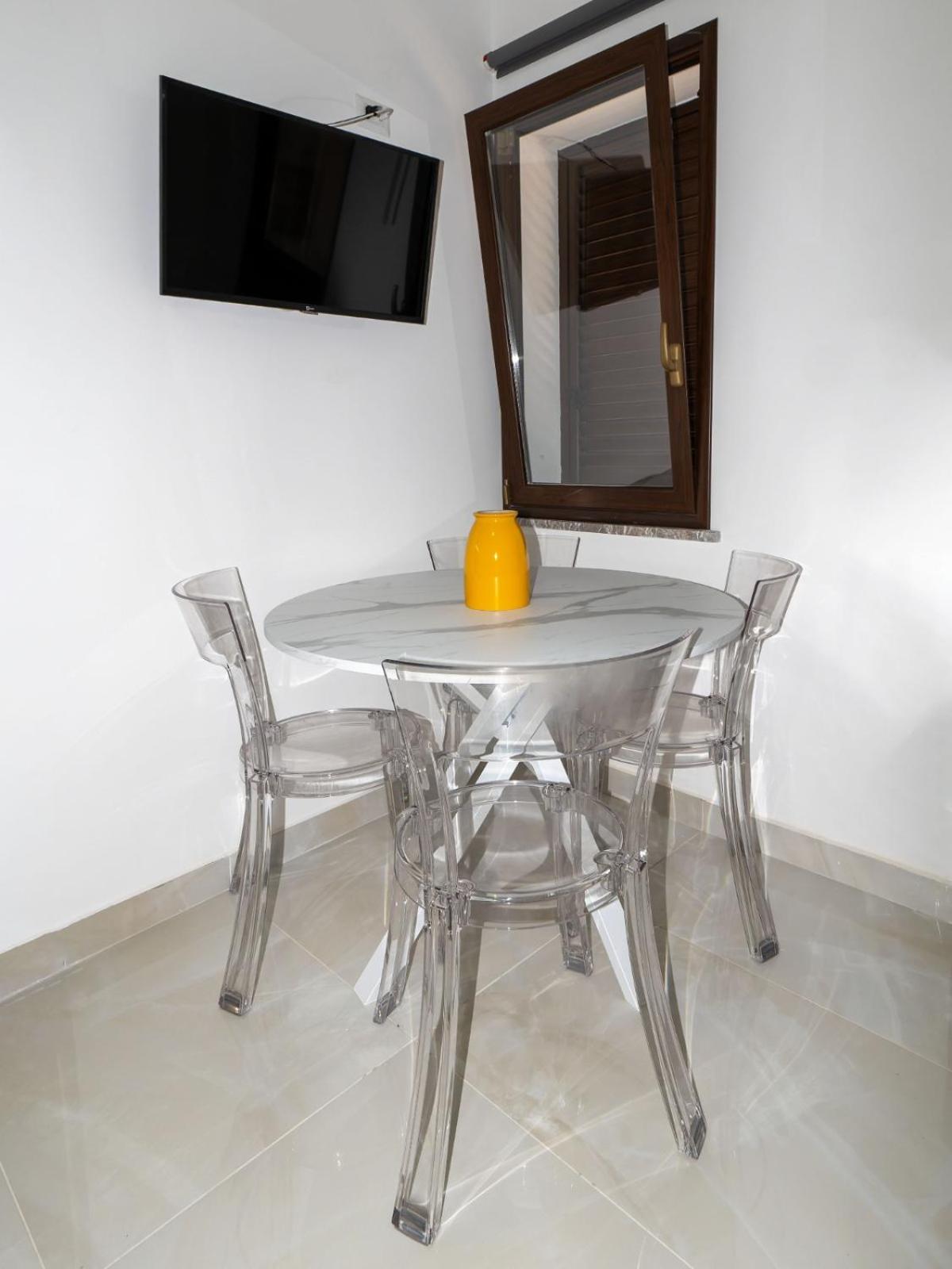 Giazek House view 3