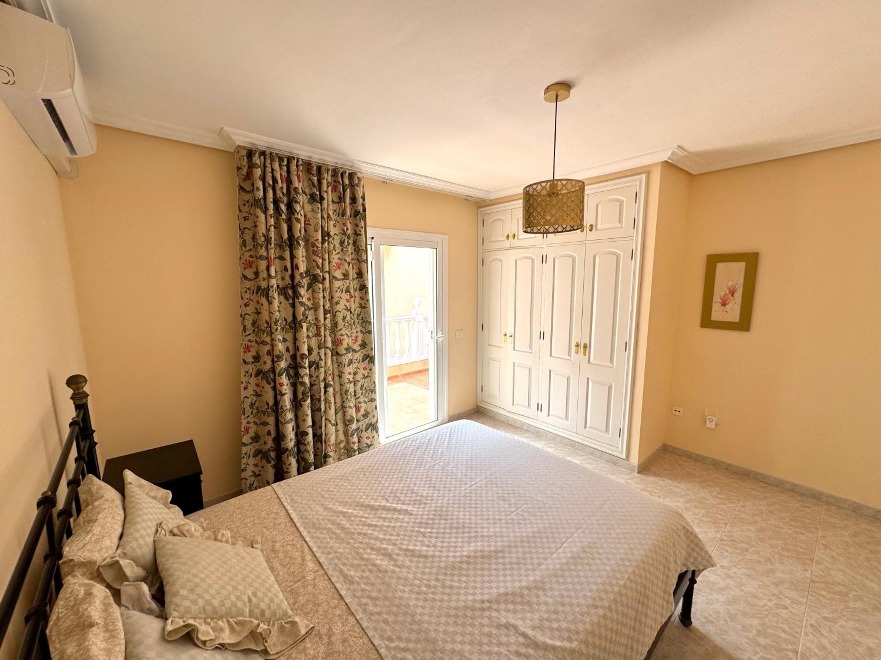 Hugo's holiday apartment in Costa del Silencio