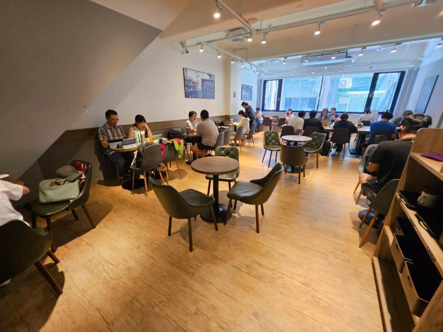 Taipei Hotel B7 9
