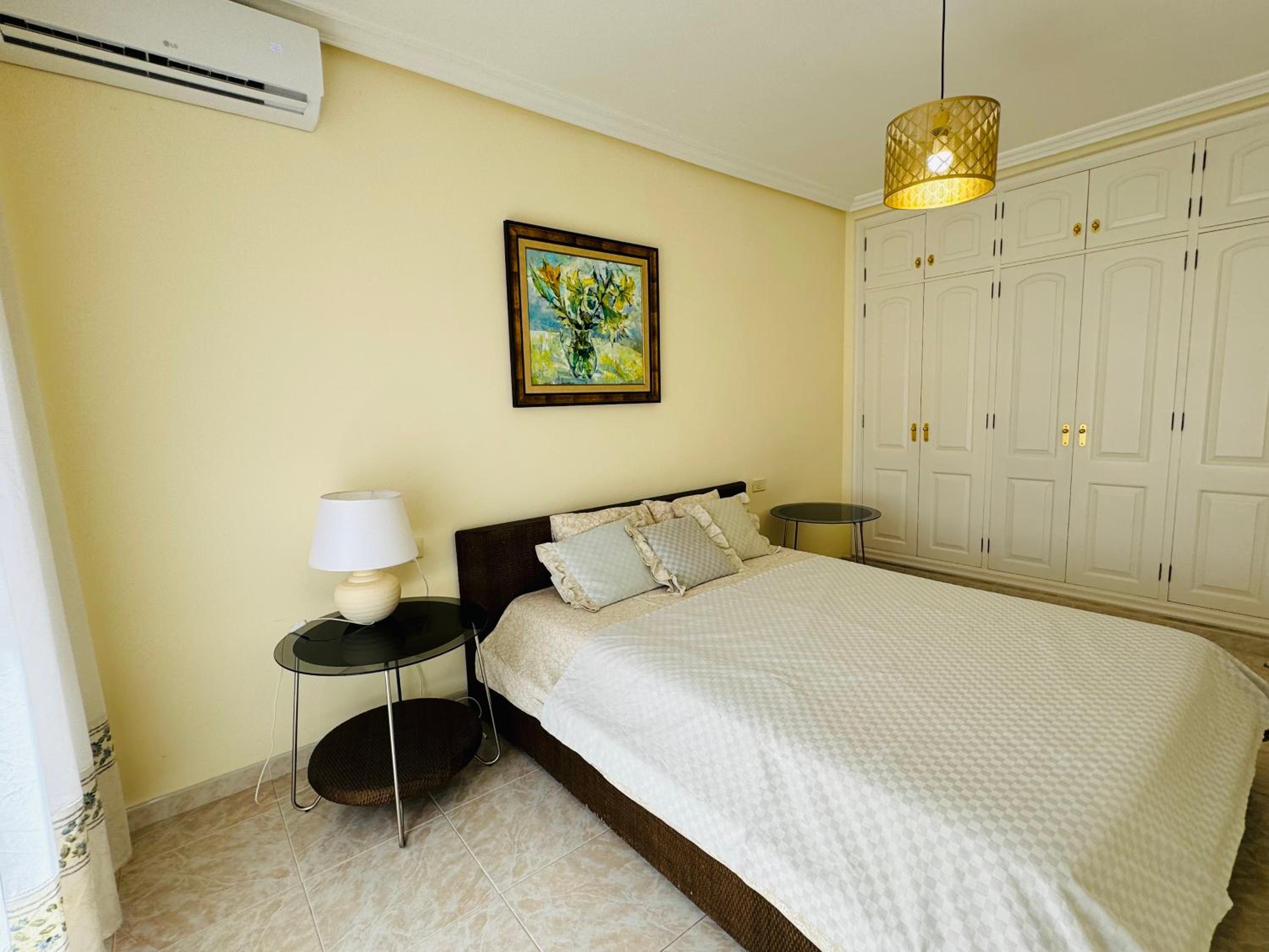 Hugo's holiday apartment in Costa del Silencio