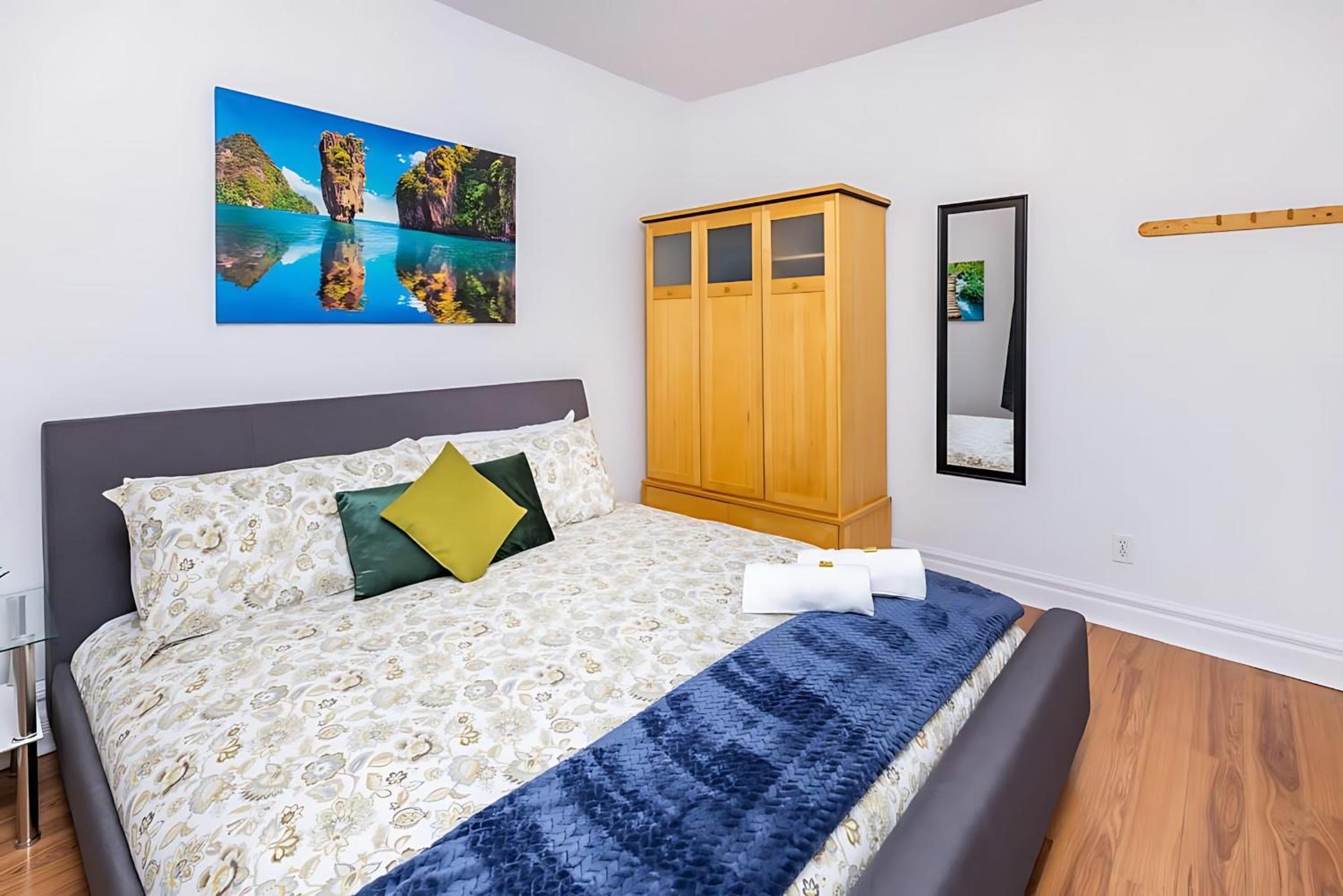 Pet-friendly Apartment - Steps to Rideau Centre