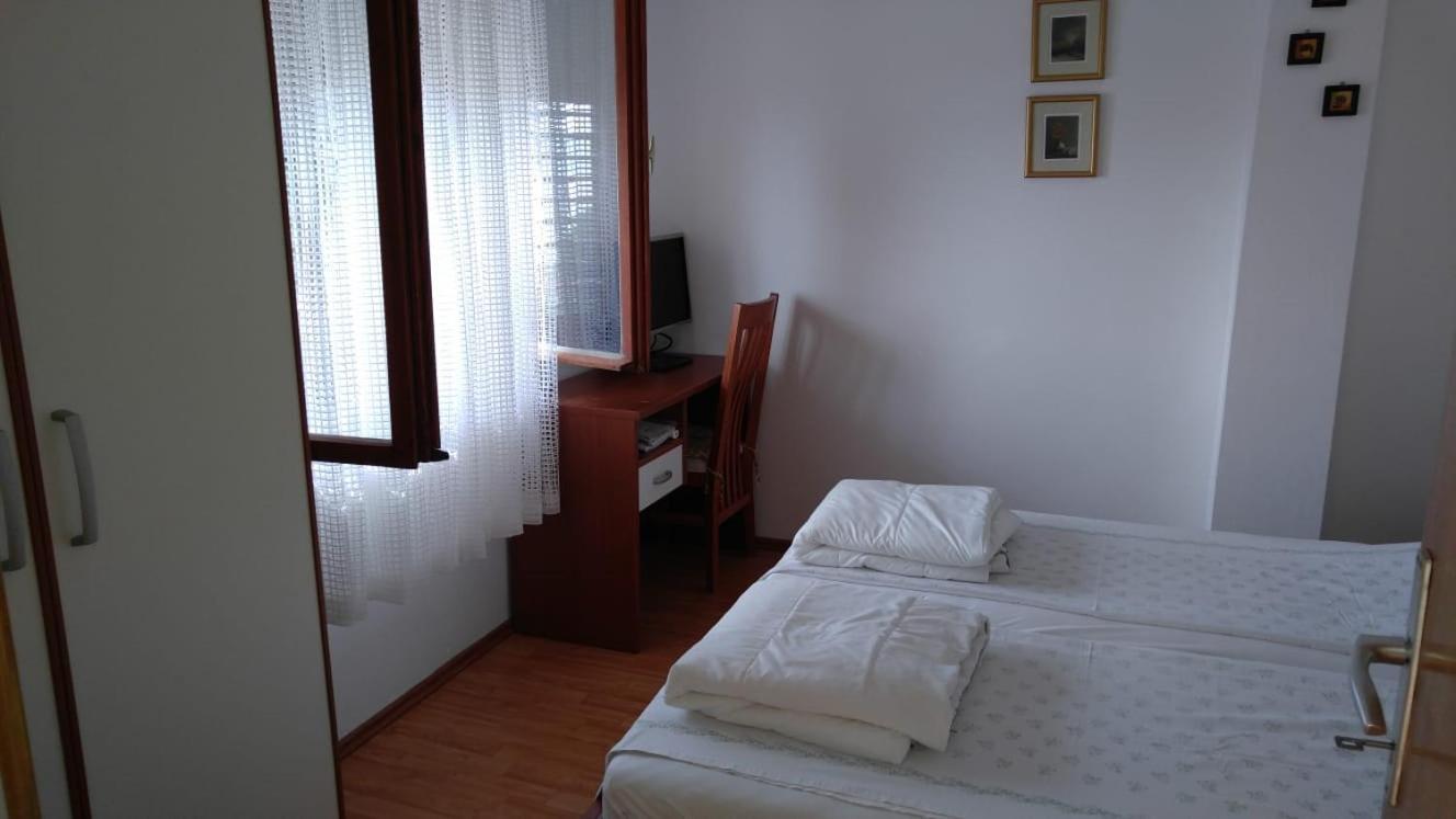 Photo 40