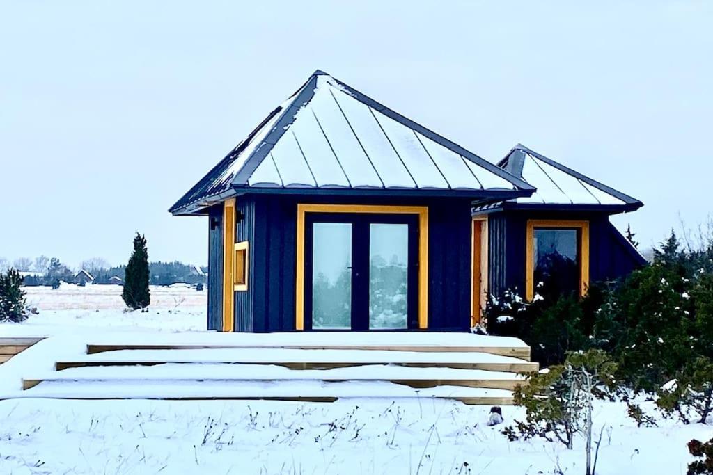 Japandi Guesthouse in Muhu