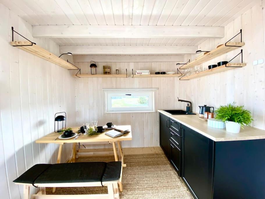 Japandi Guesthouse in Muhu