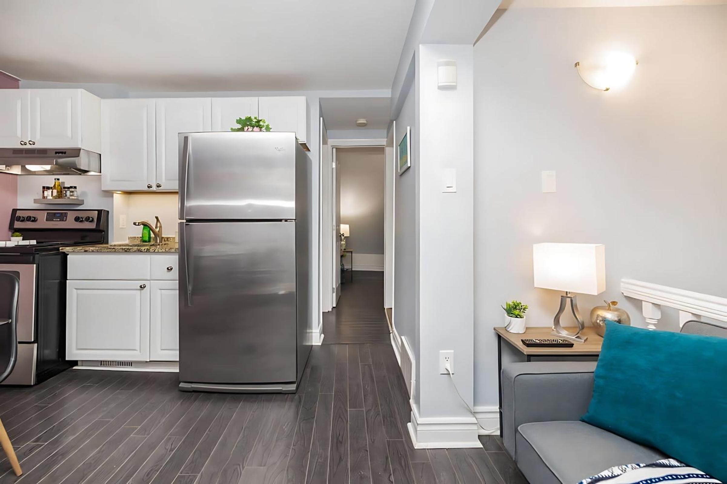 Cozy 2BR Condo - with Private Rooftop Terrace