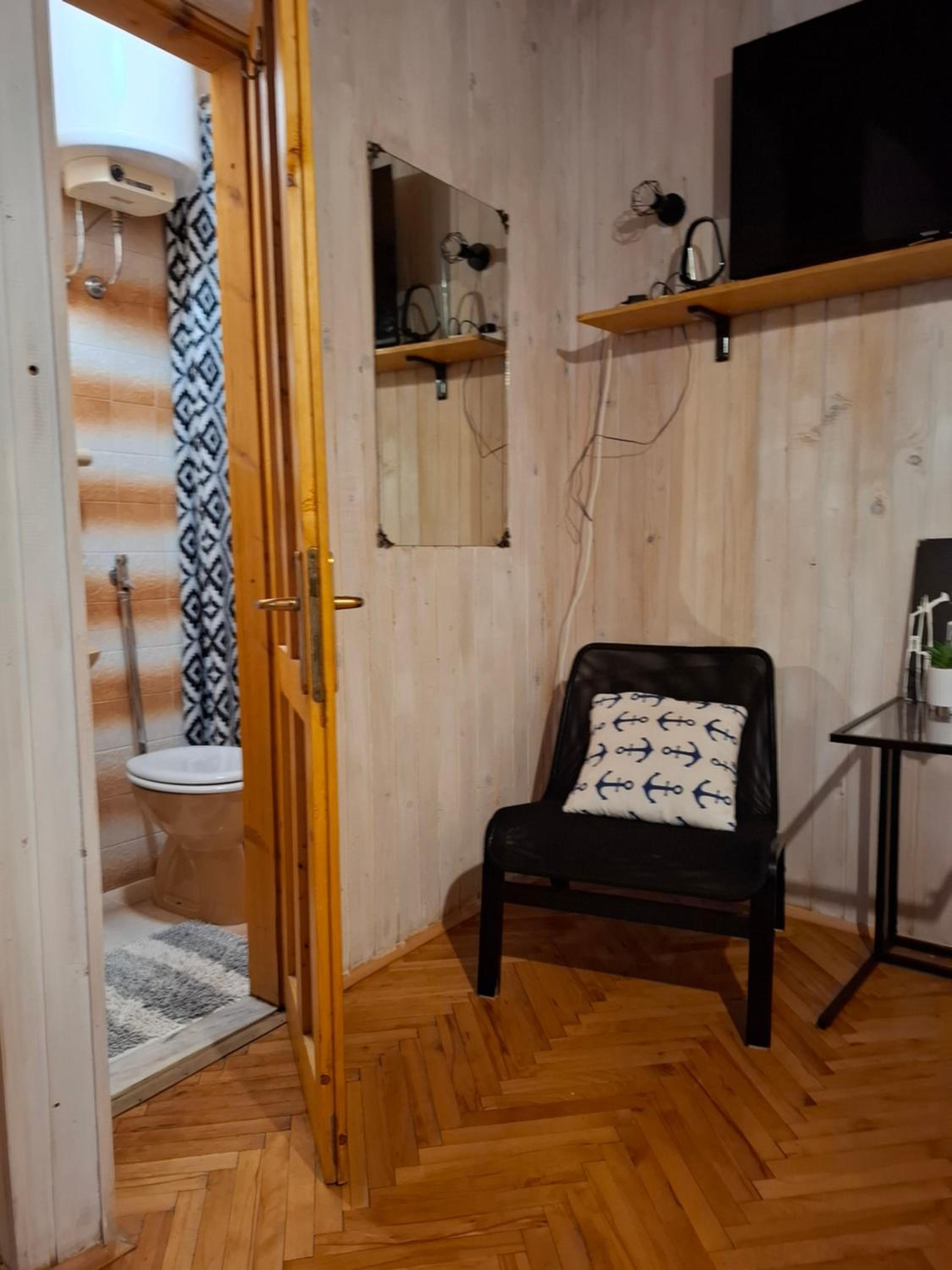 Studio Ella
