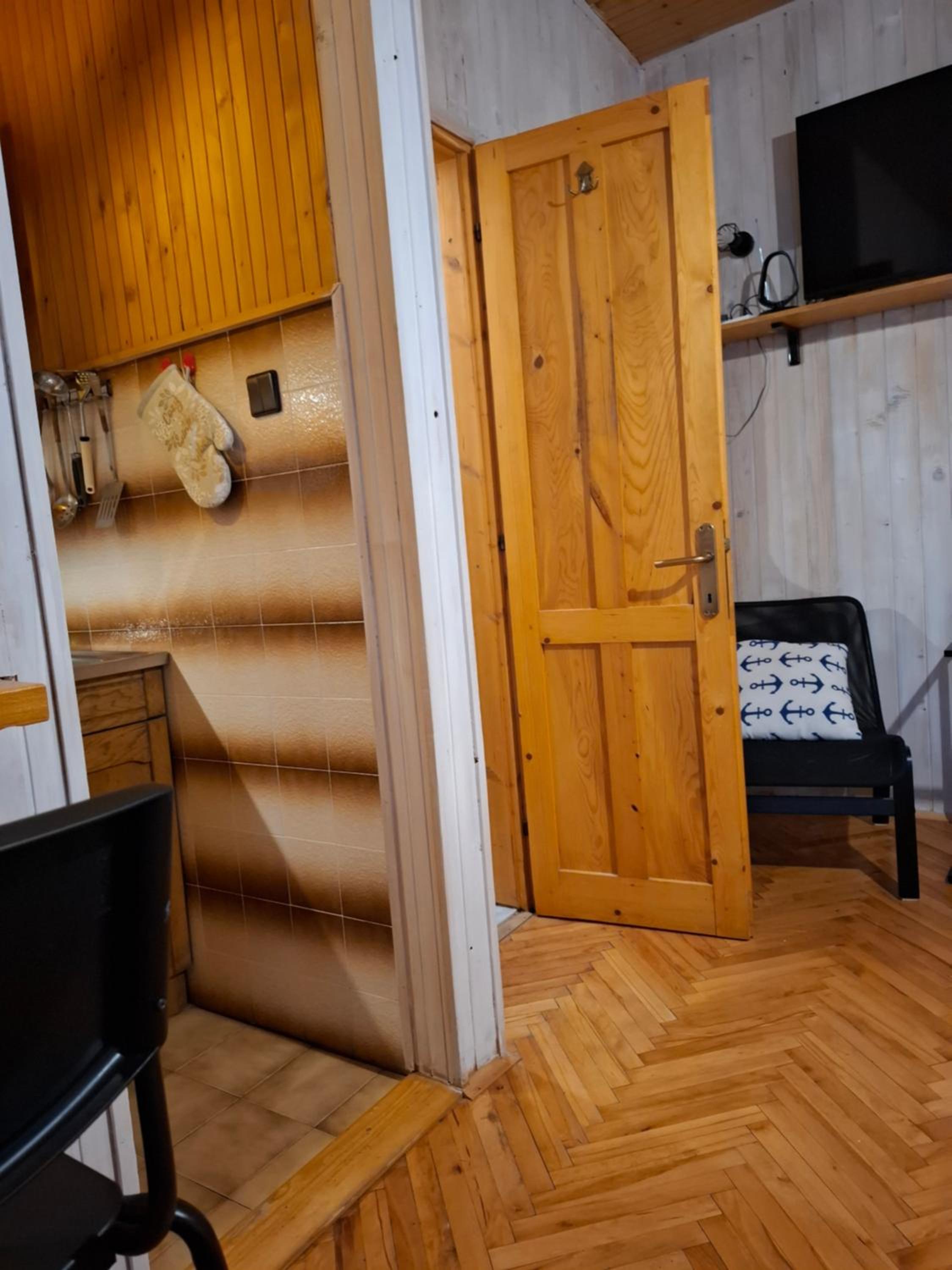 Studio Ella