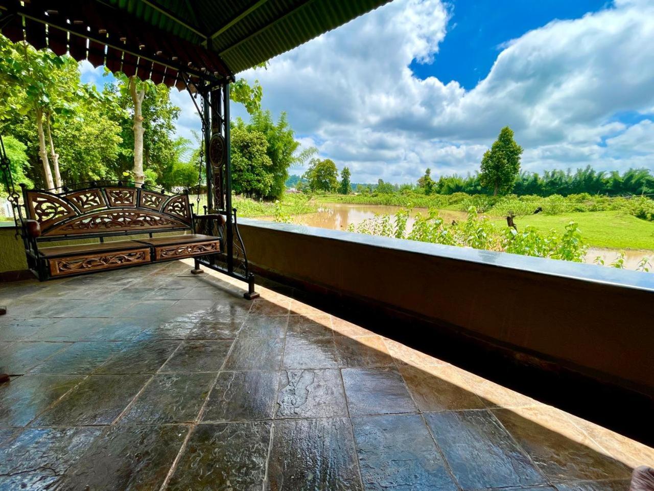 Tathastu Bandhavgarh