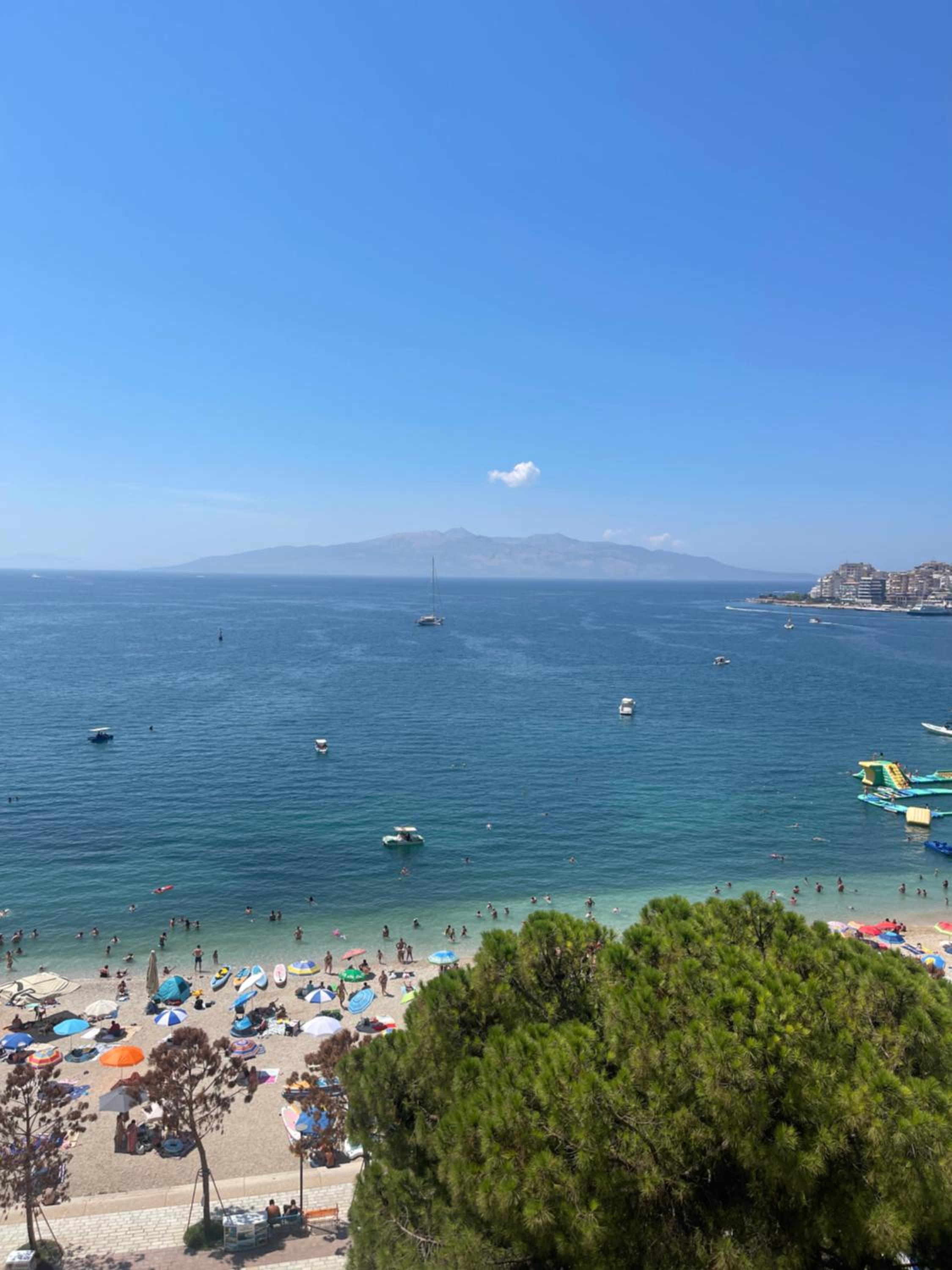 Villa Henrik 77 Saranda Centrum