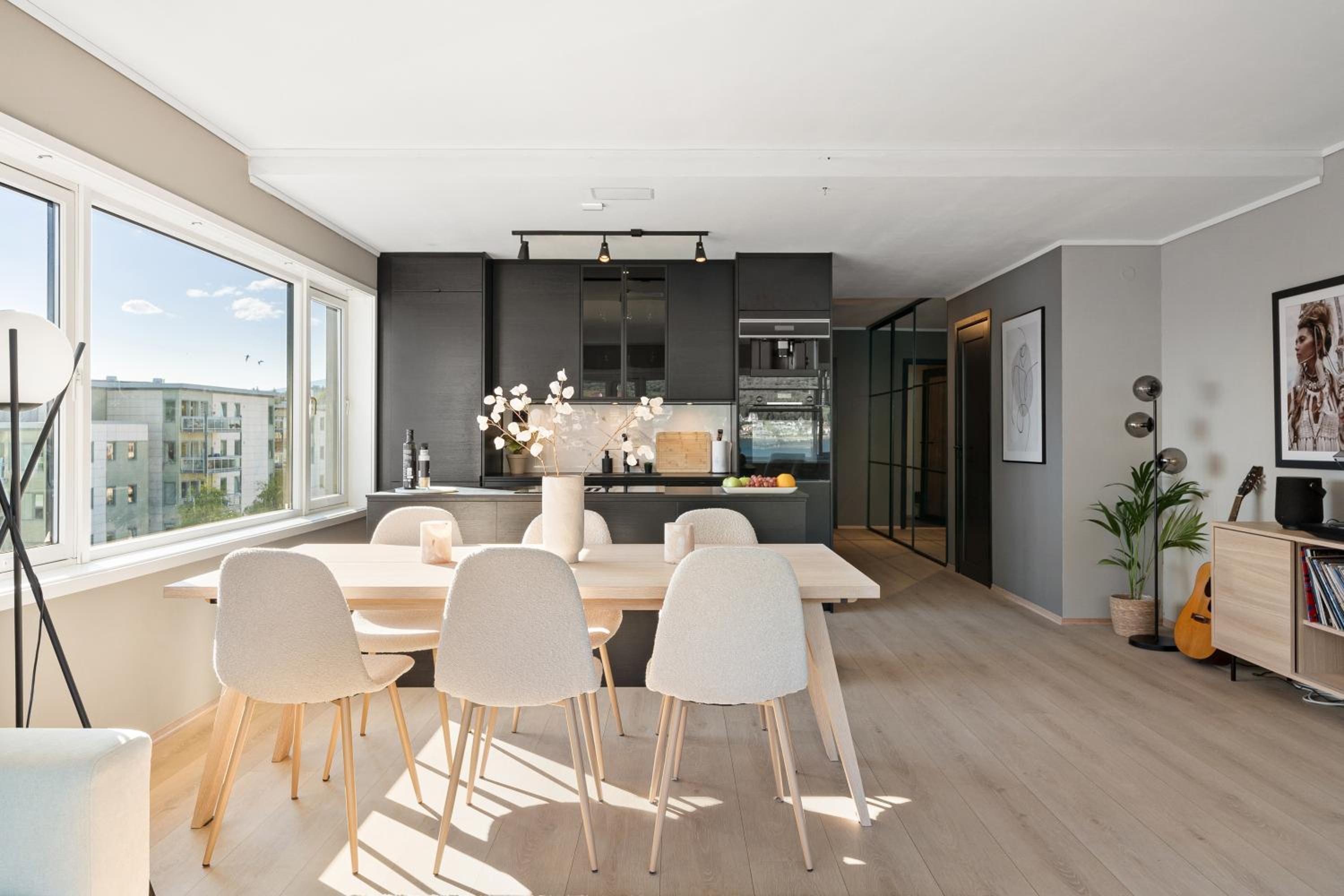 Deluxe Penthouse