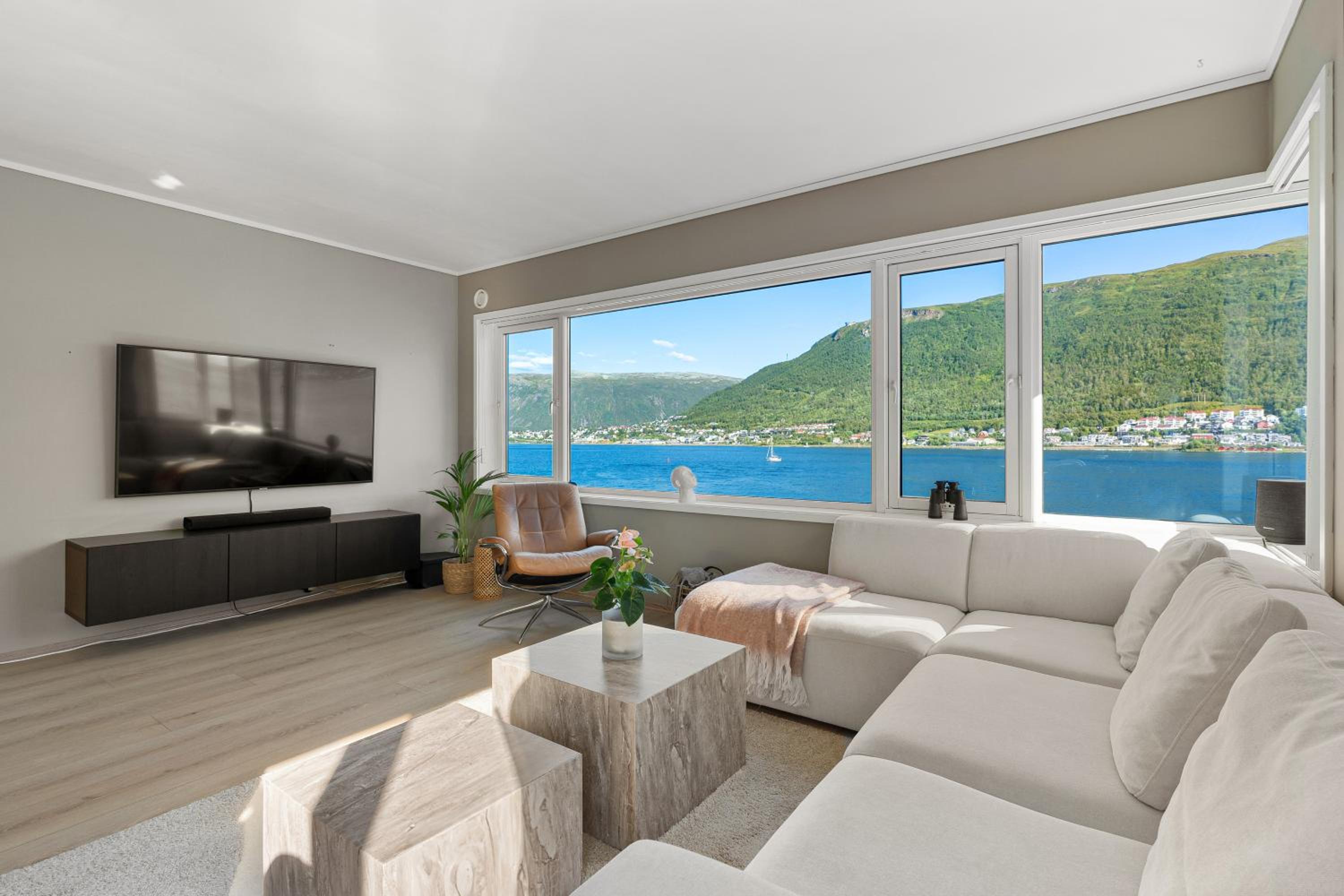 Deluxe Penthouse