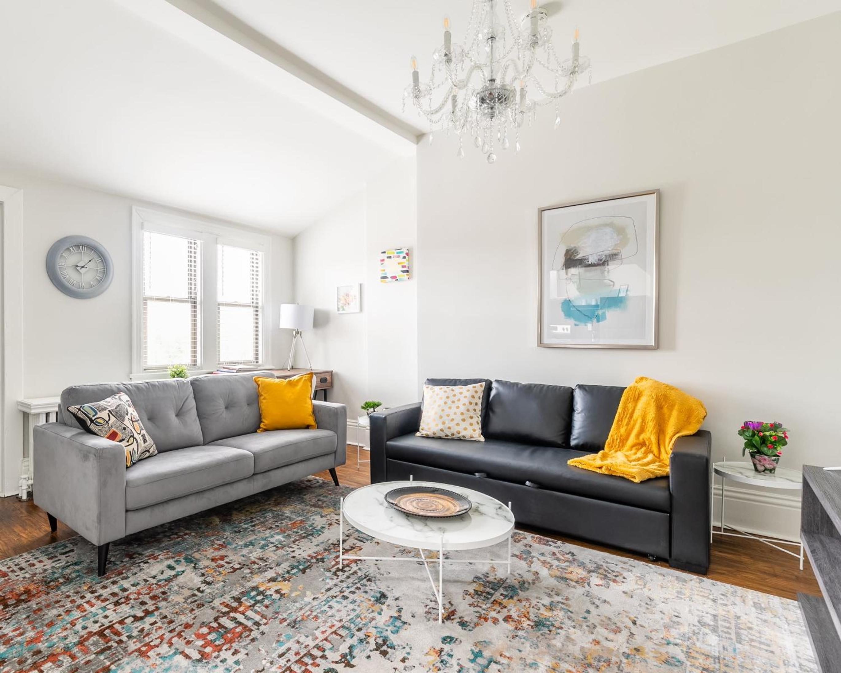 1BR Double bed Apartment in James