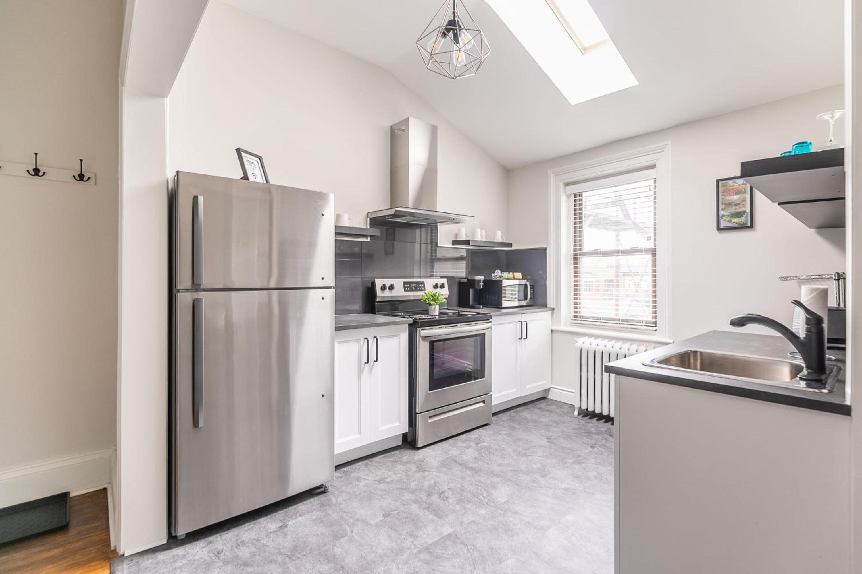 1BR Double bed Apartment in James