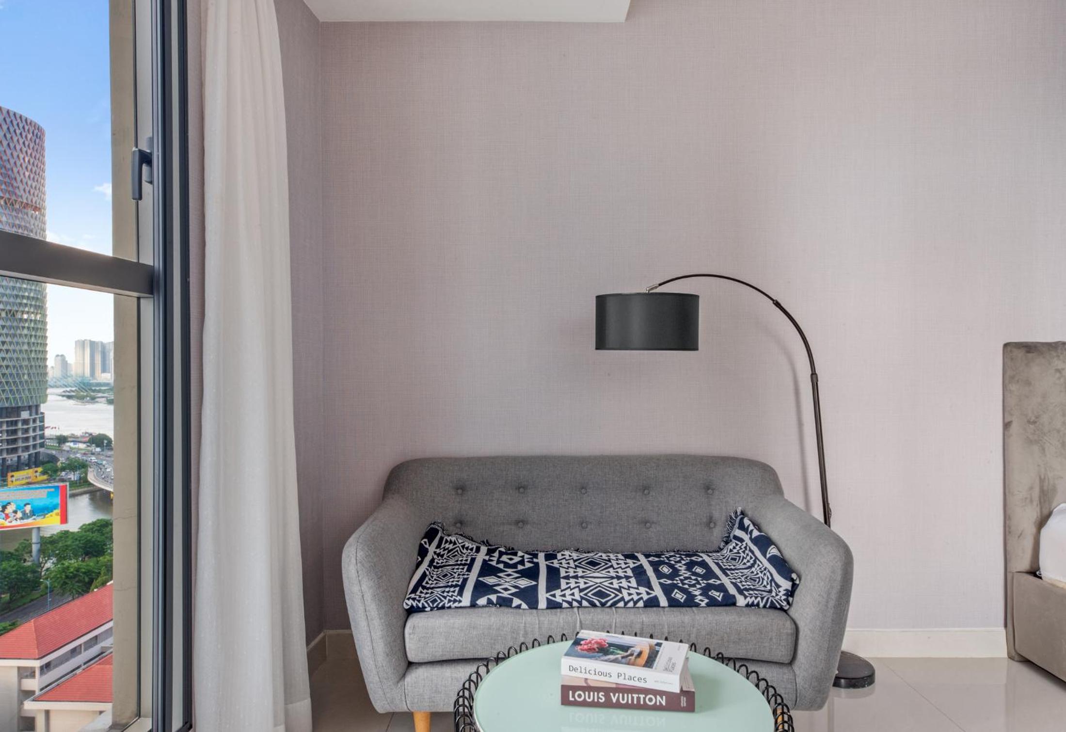 Lynh apartment Saigon D4