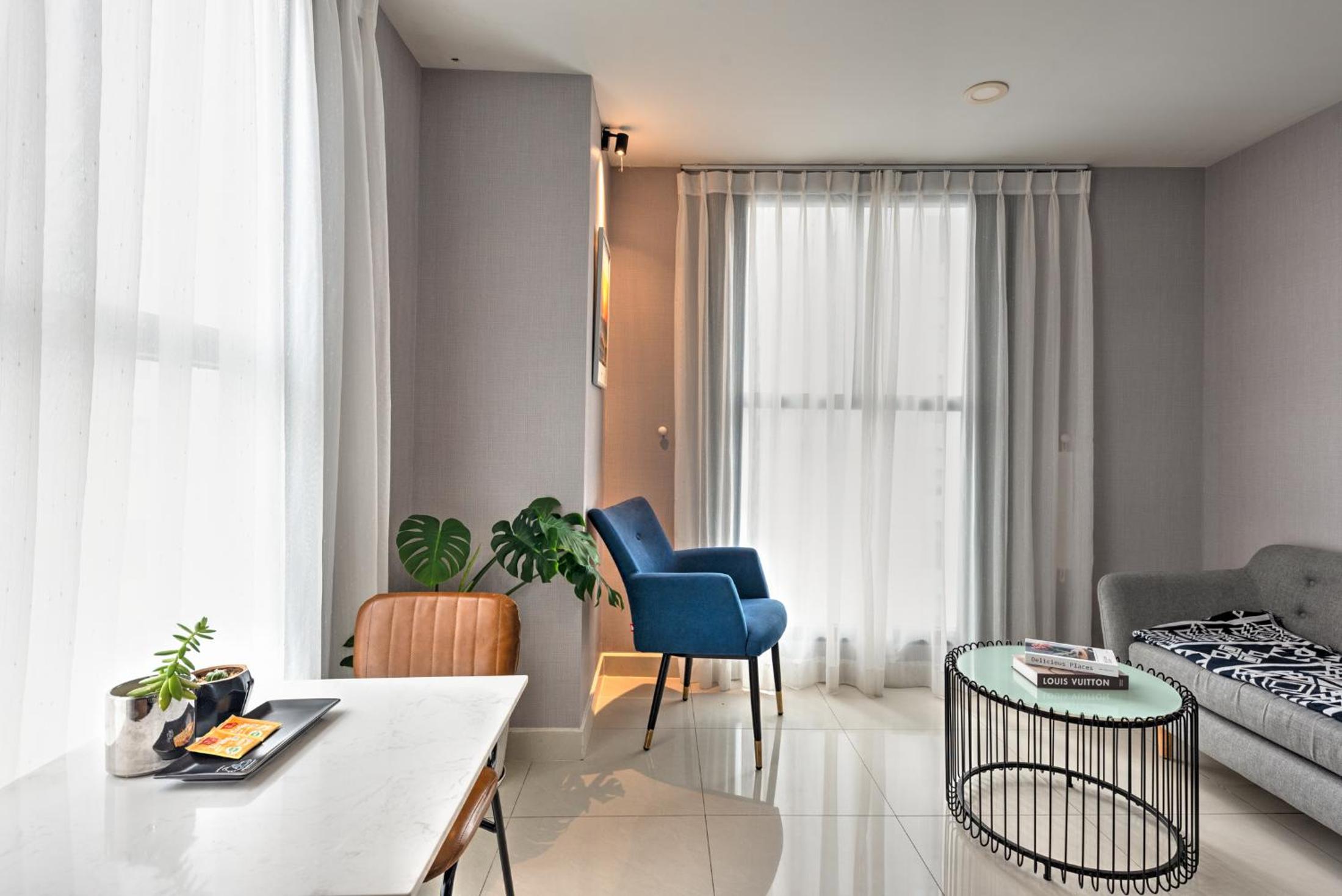 Lynh apartment Saigon D4