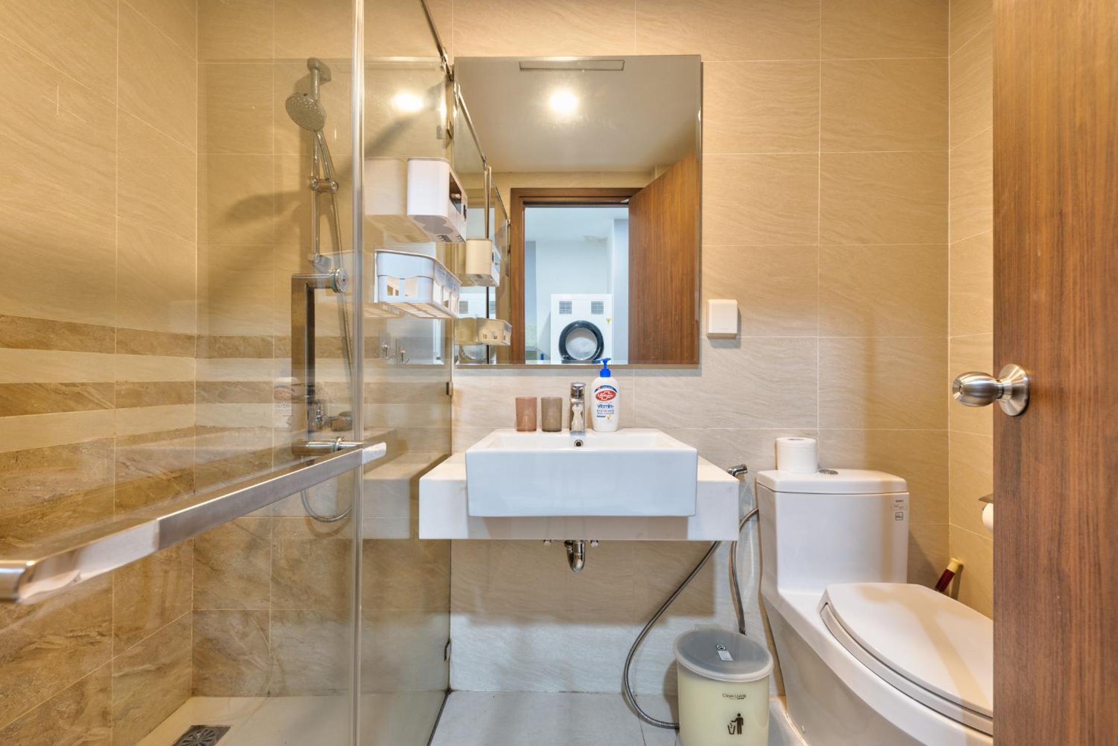 Lynh apartment Saigon D4