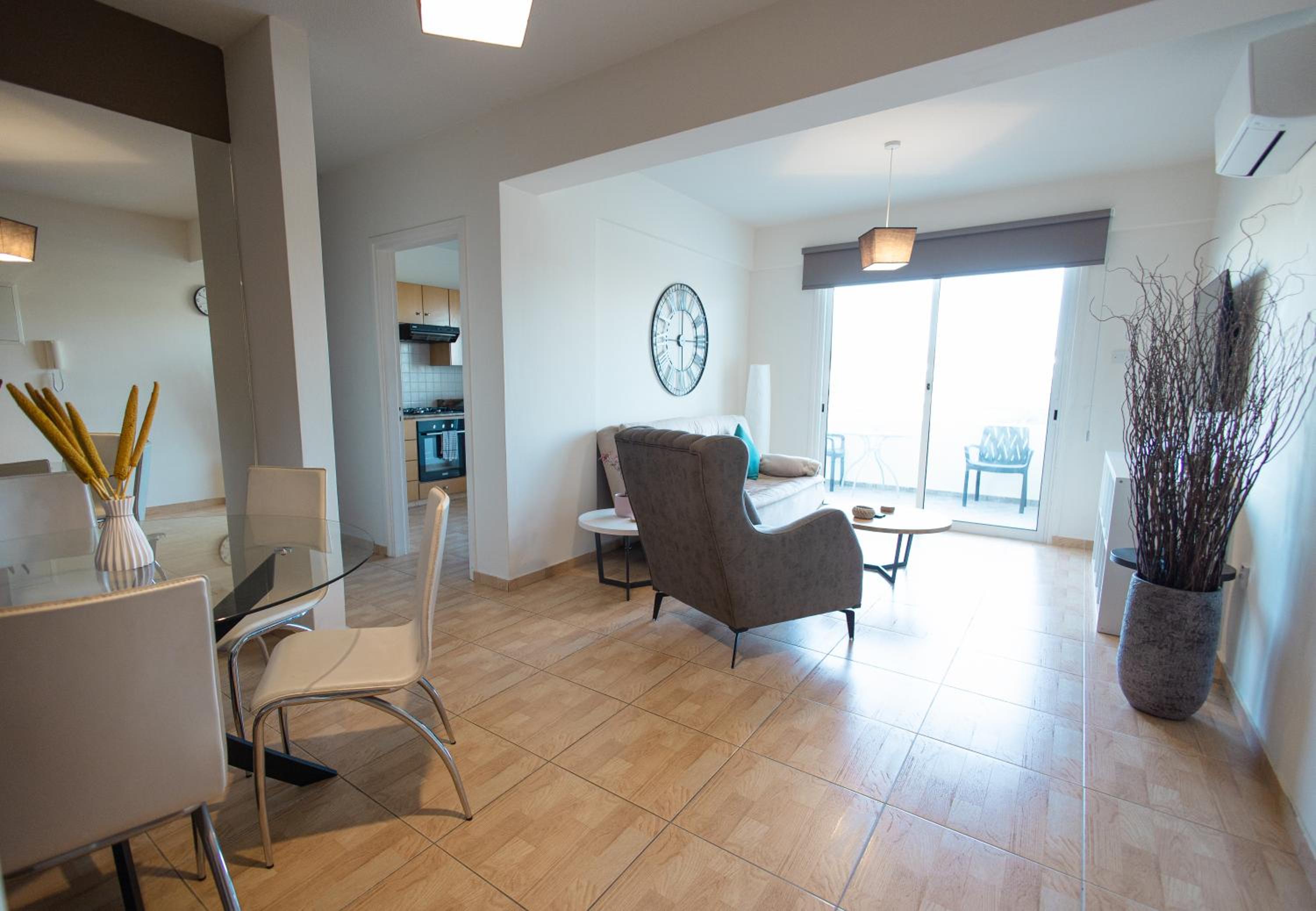 Maestro III Apartment