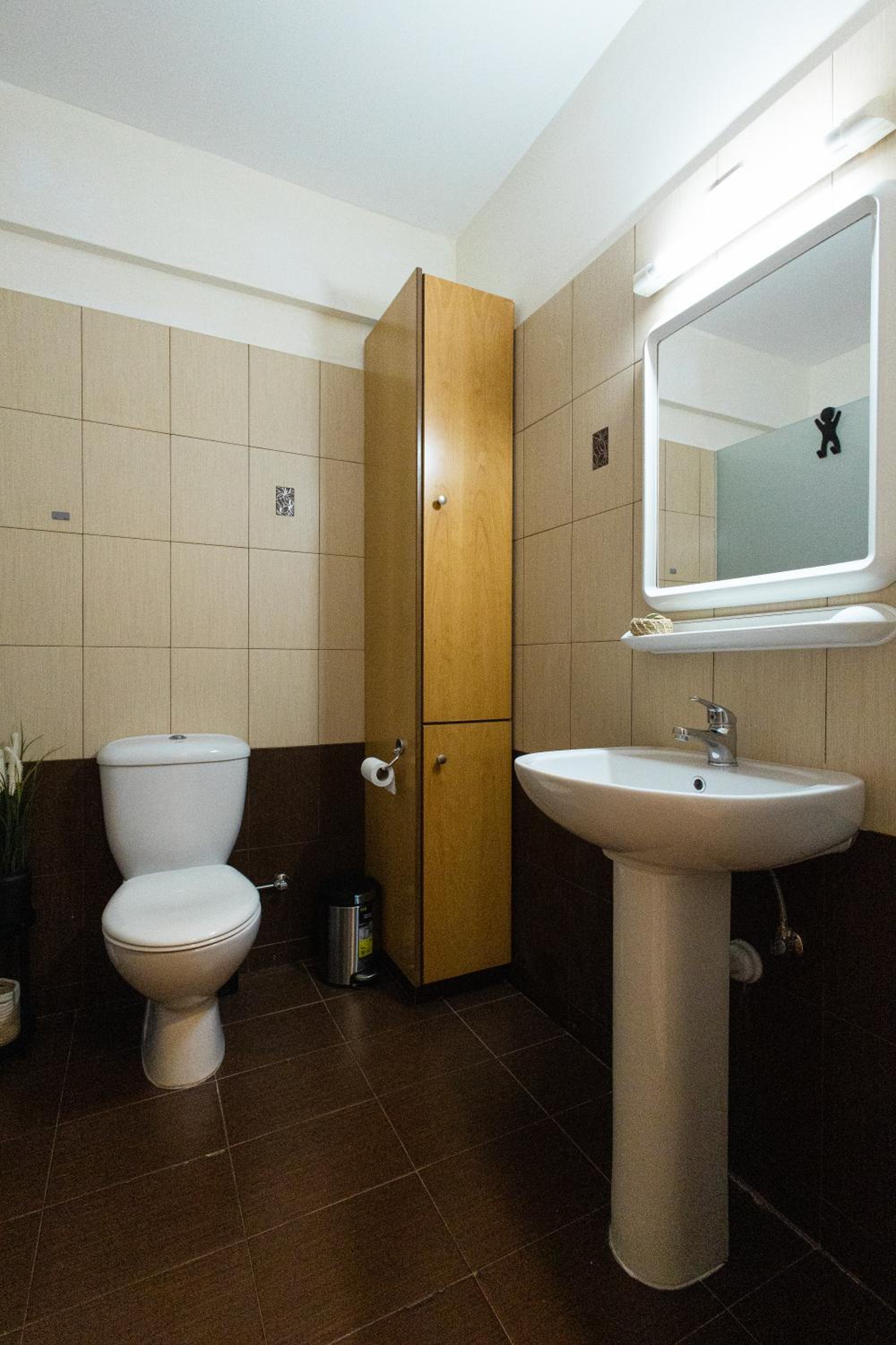 Maestro III Apartment