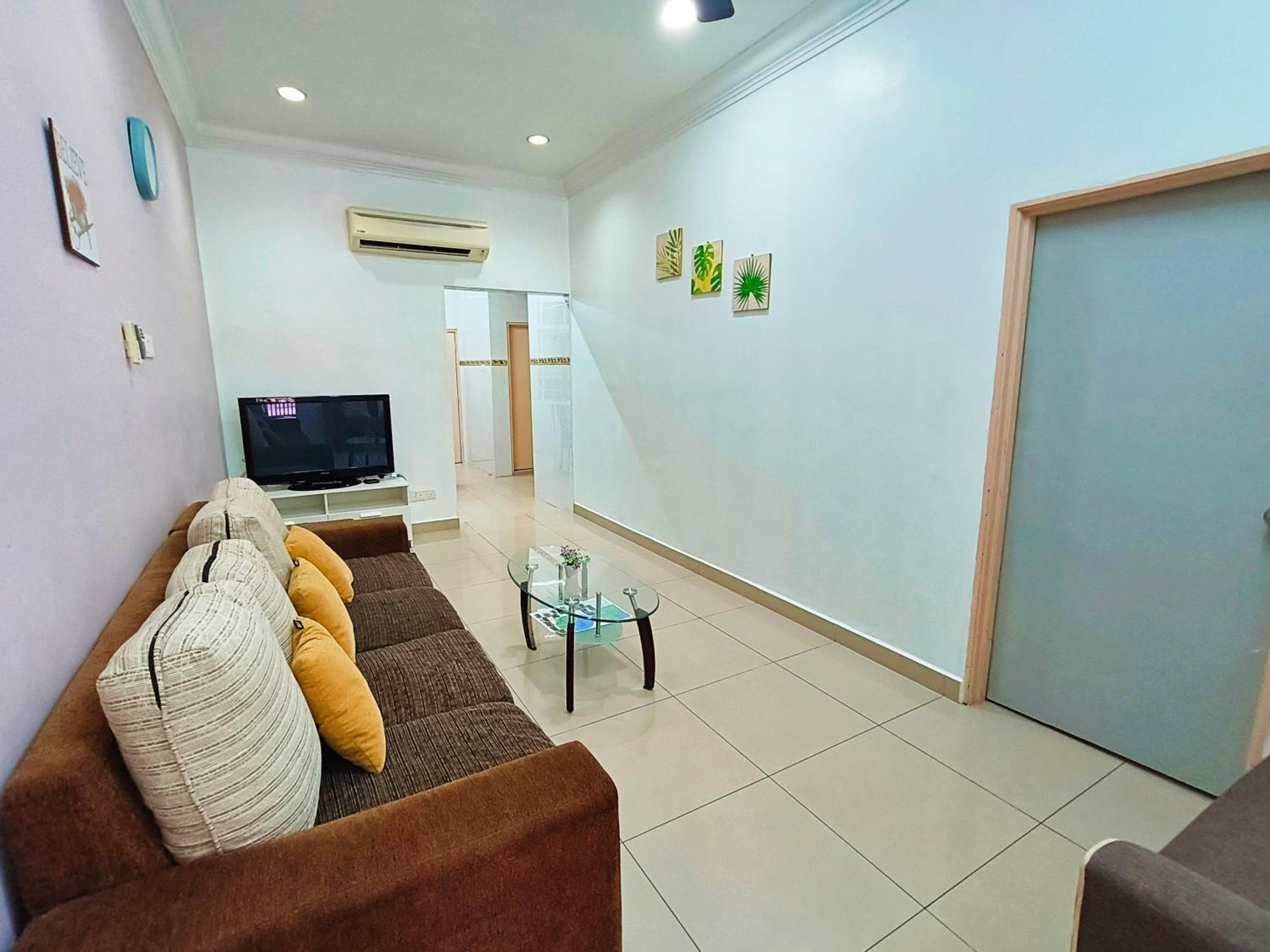 Lukut Holiday Home photo 2
