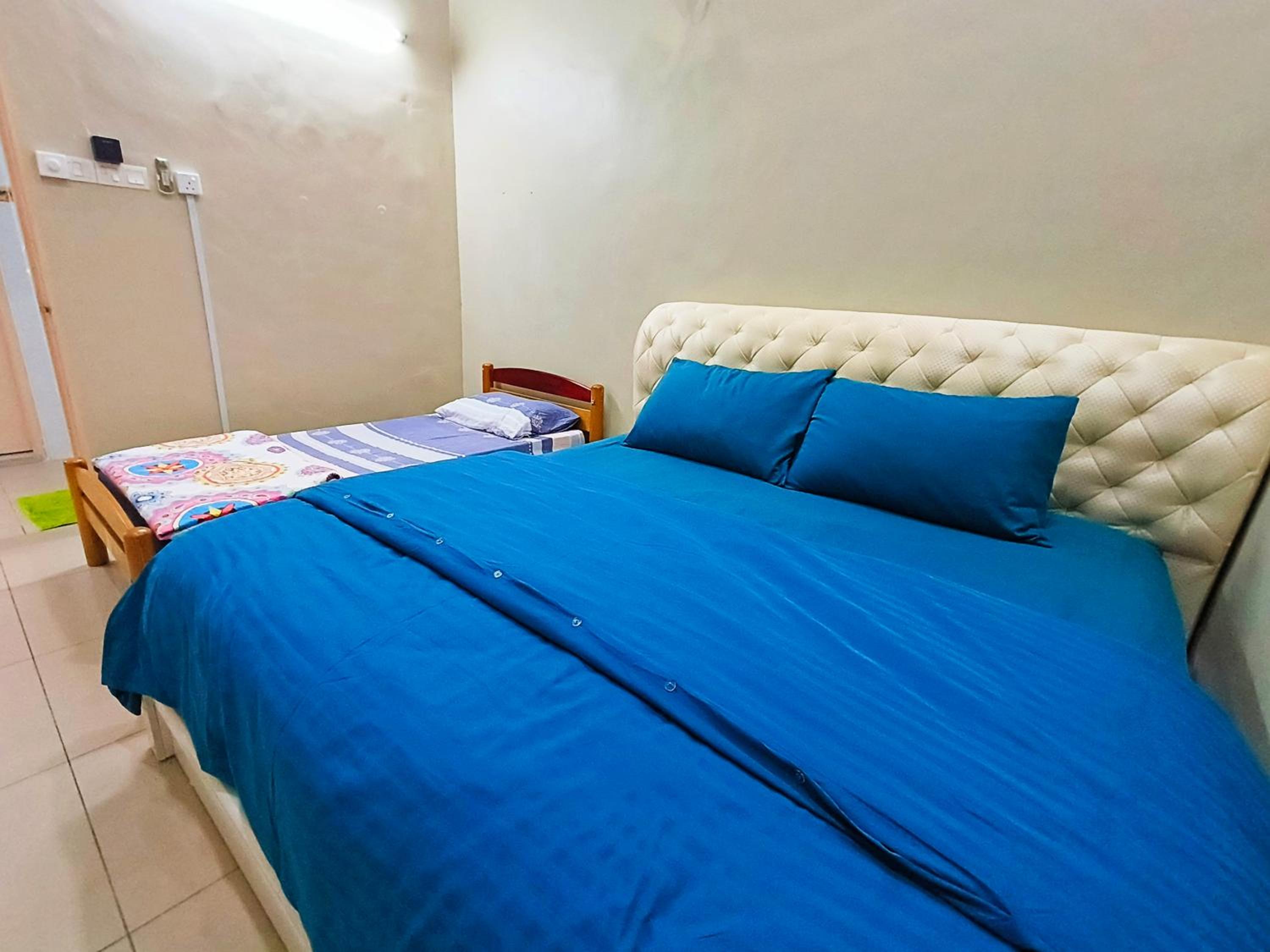 Lukut Holiday Home photo 6