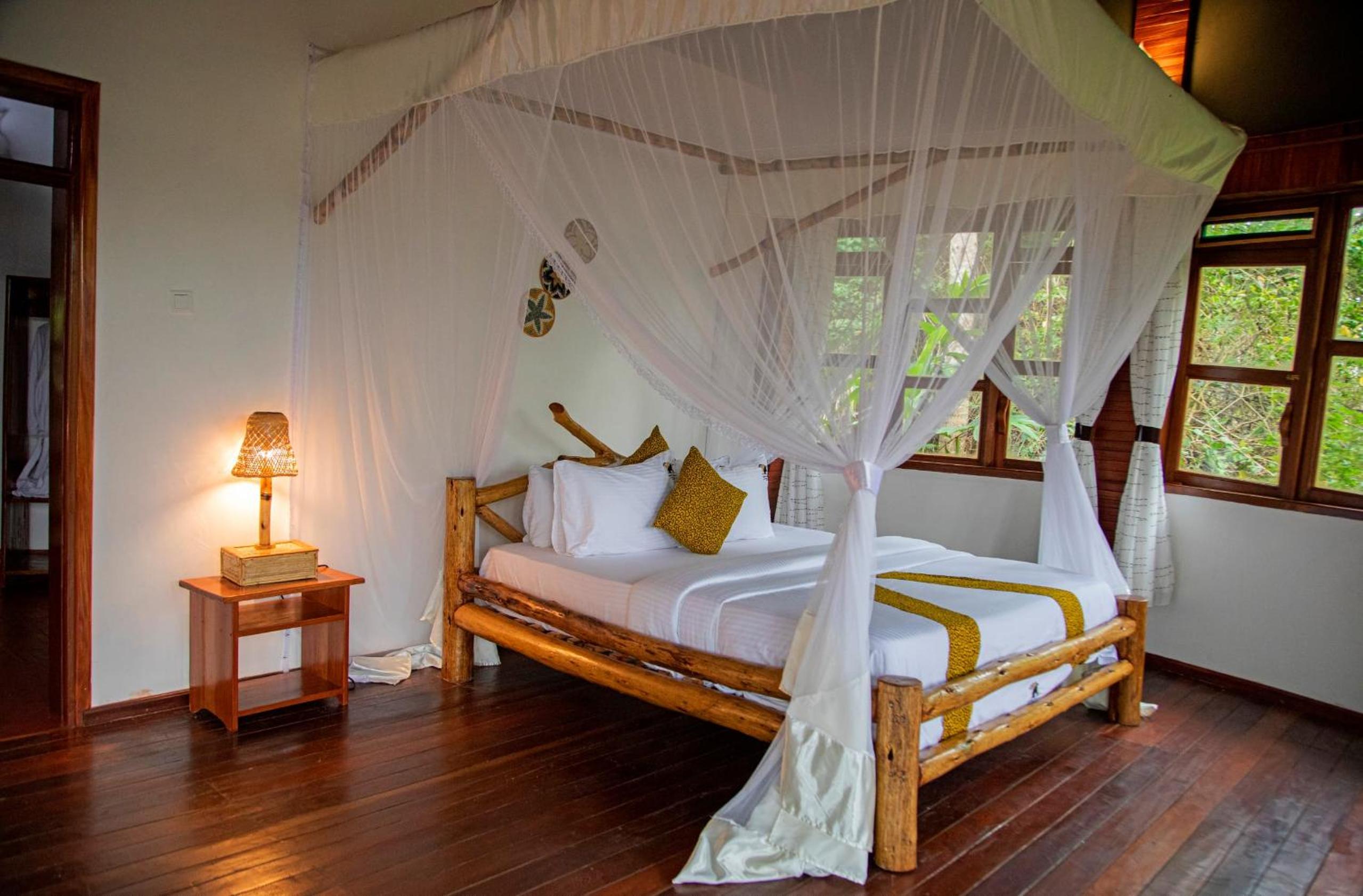 Kibale Tourist Safari Lodge