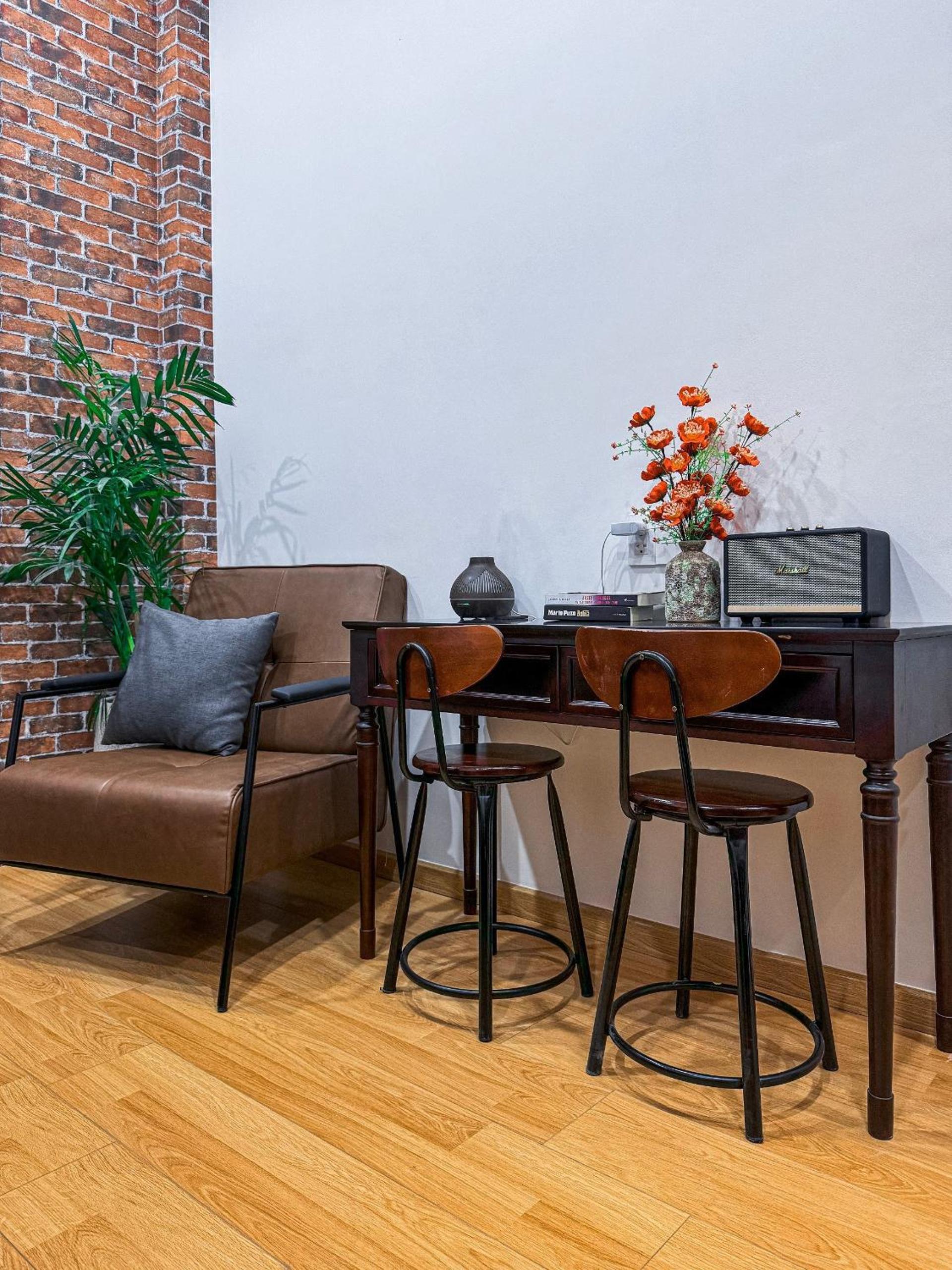 H'HomeStay Quận 1 - N1