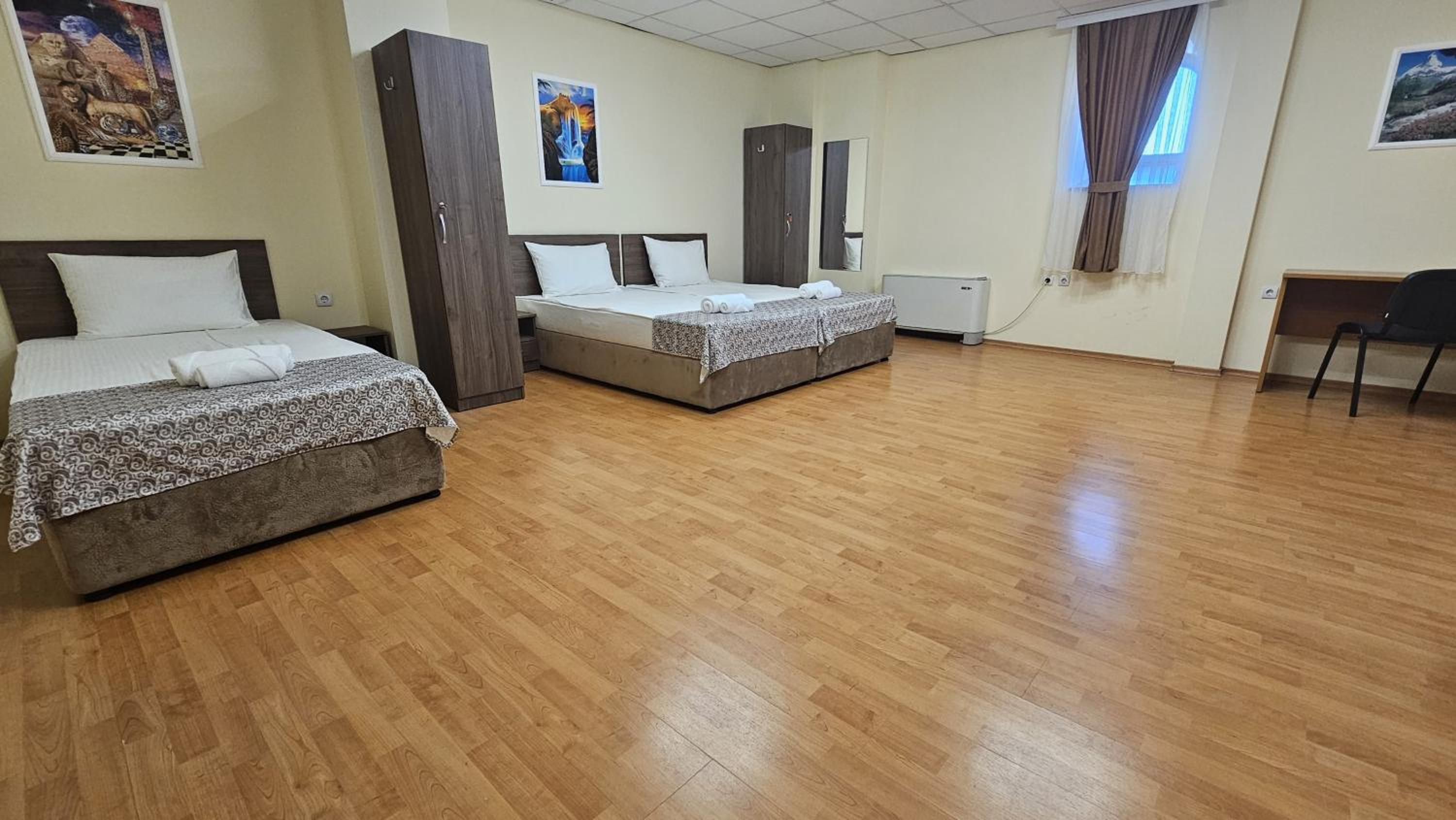 Hostel CANTO