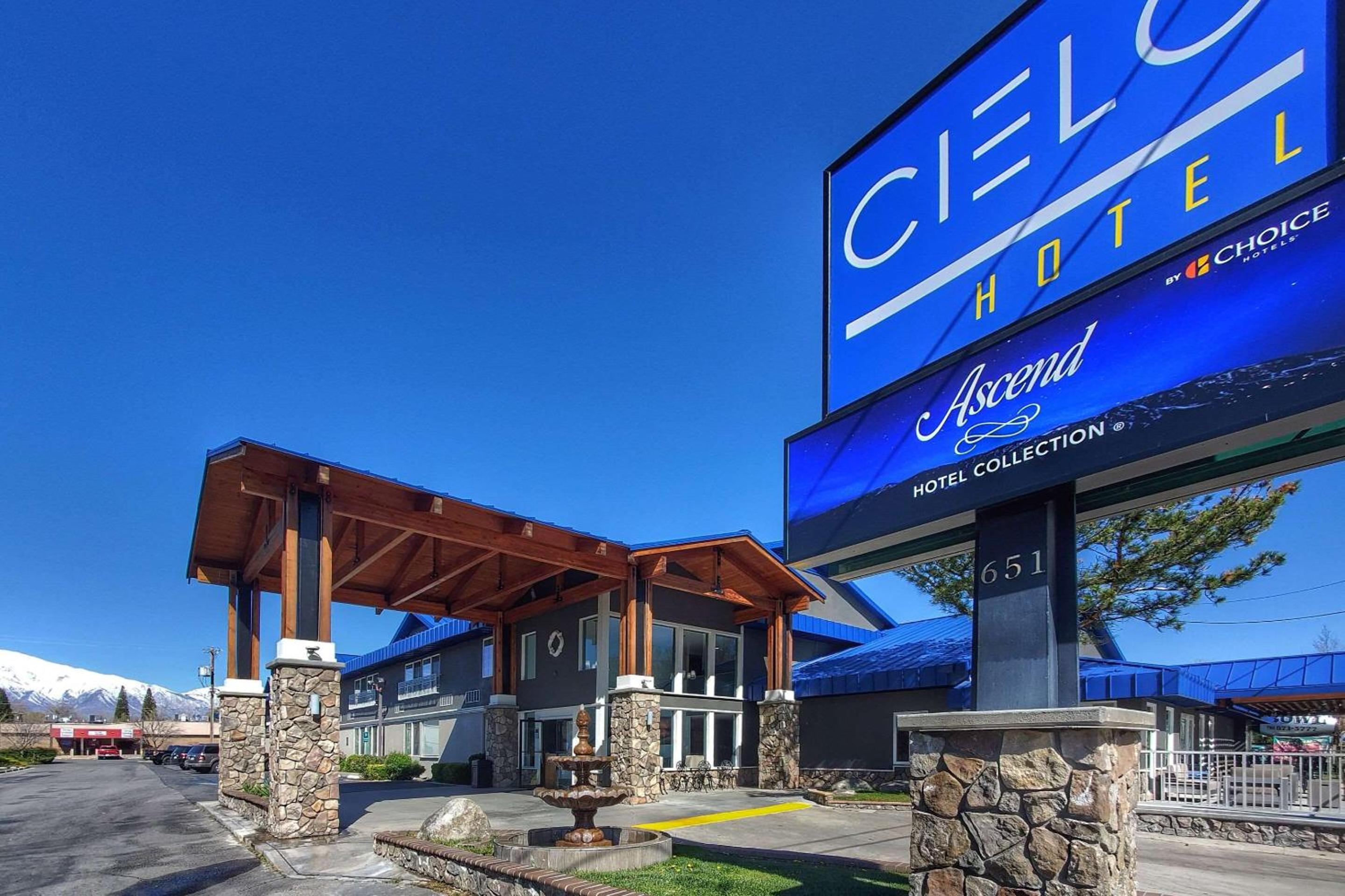 Bishop Vacations - Cielo Hotel Bishop-Mammoth, Ascend Hotel Collection - Property Image 1