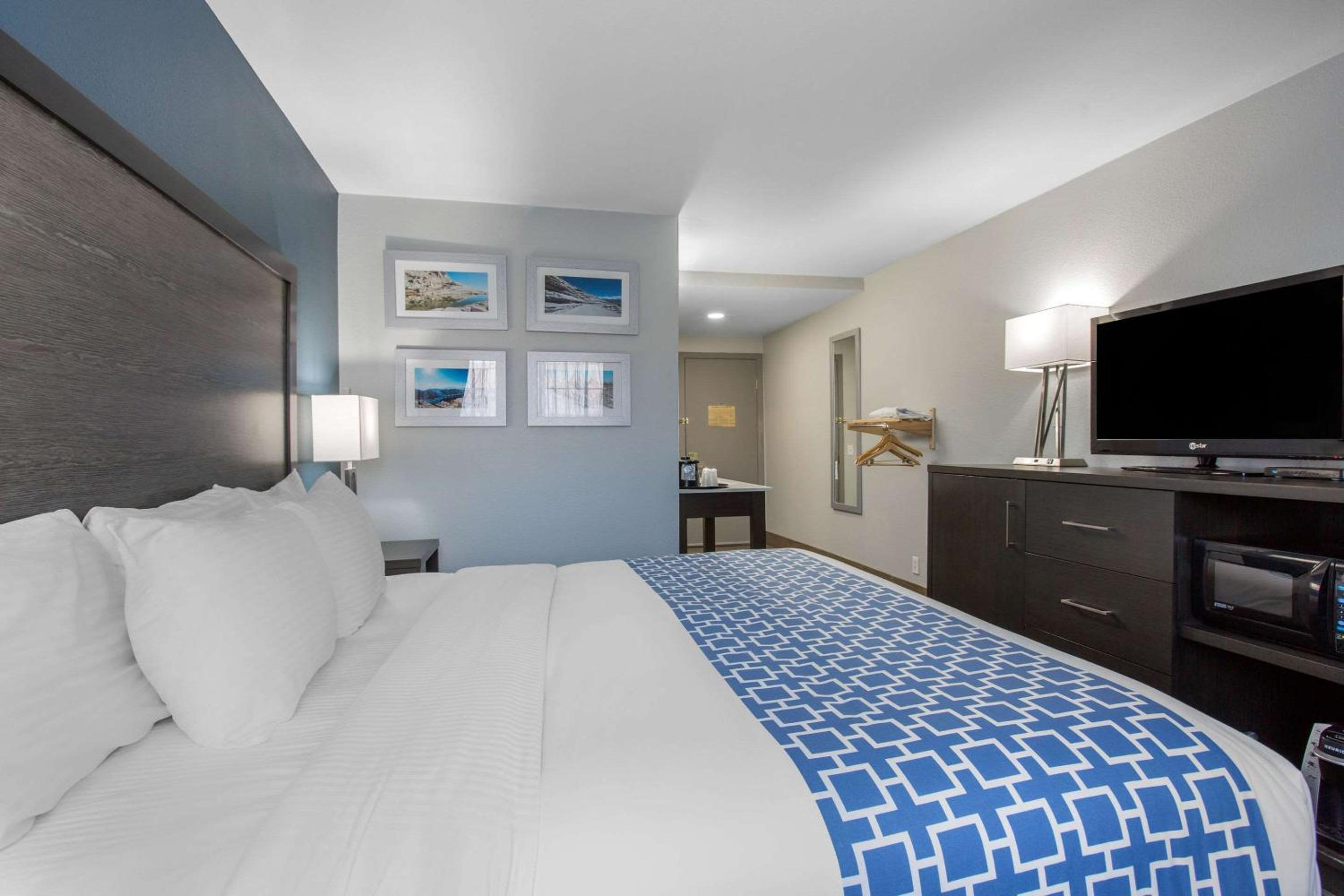 Bishop Vacations - Cielo Hotel Bishop-Mammoth, Ascend Hotel Collection - Property Image 5