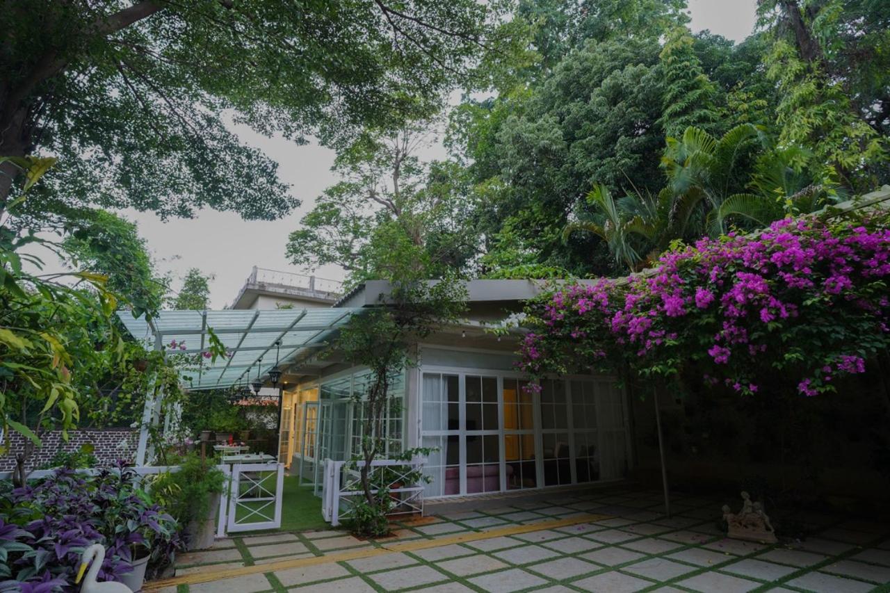 Stay Leisurely - House of Shrof, Suites Lonavala view 4