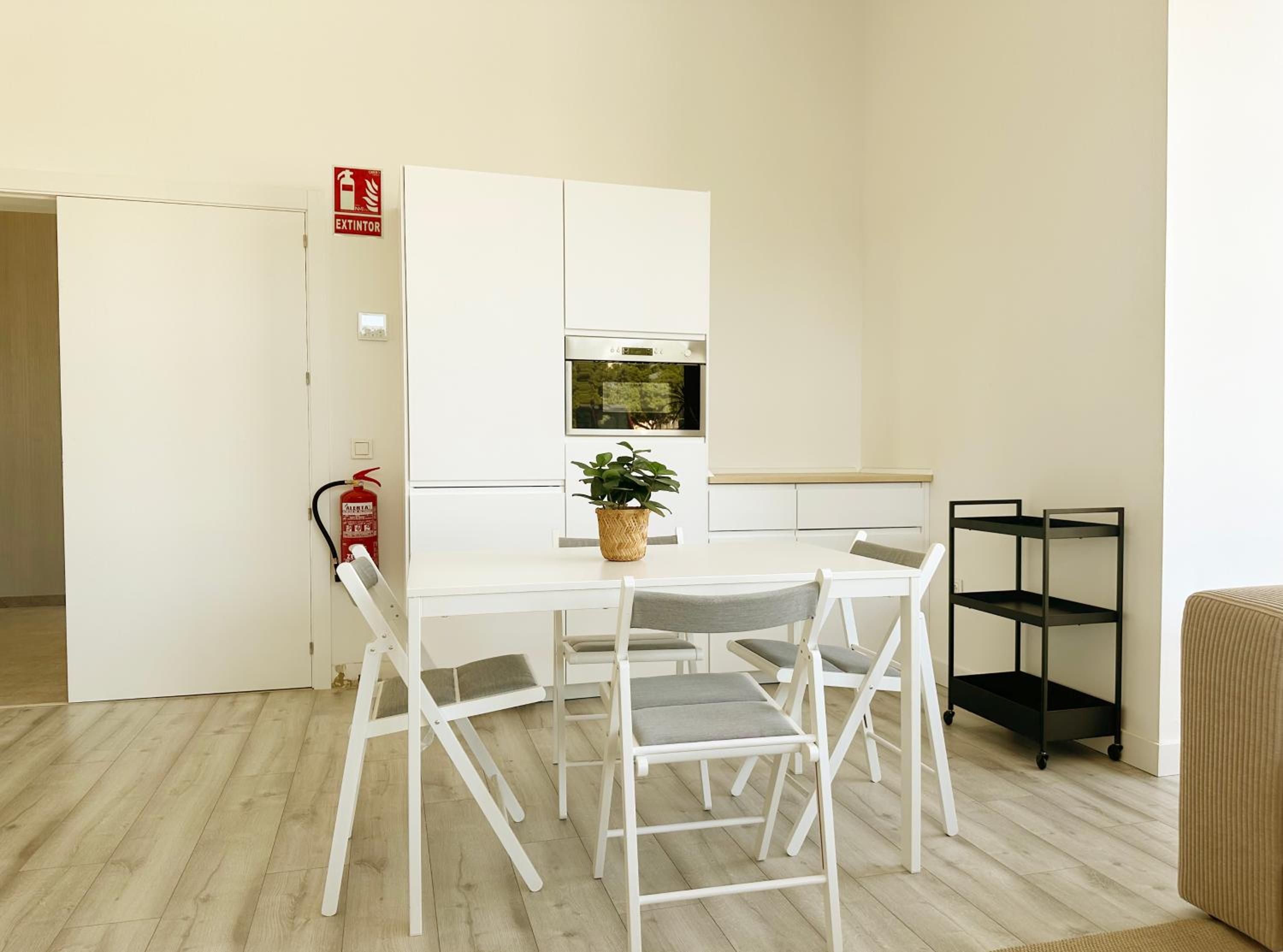 Urban Sky View Apartment
