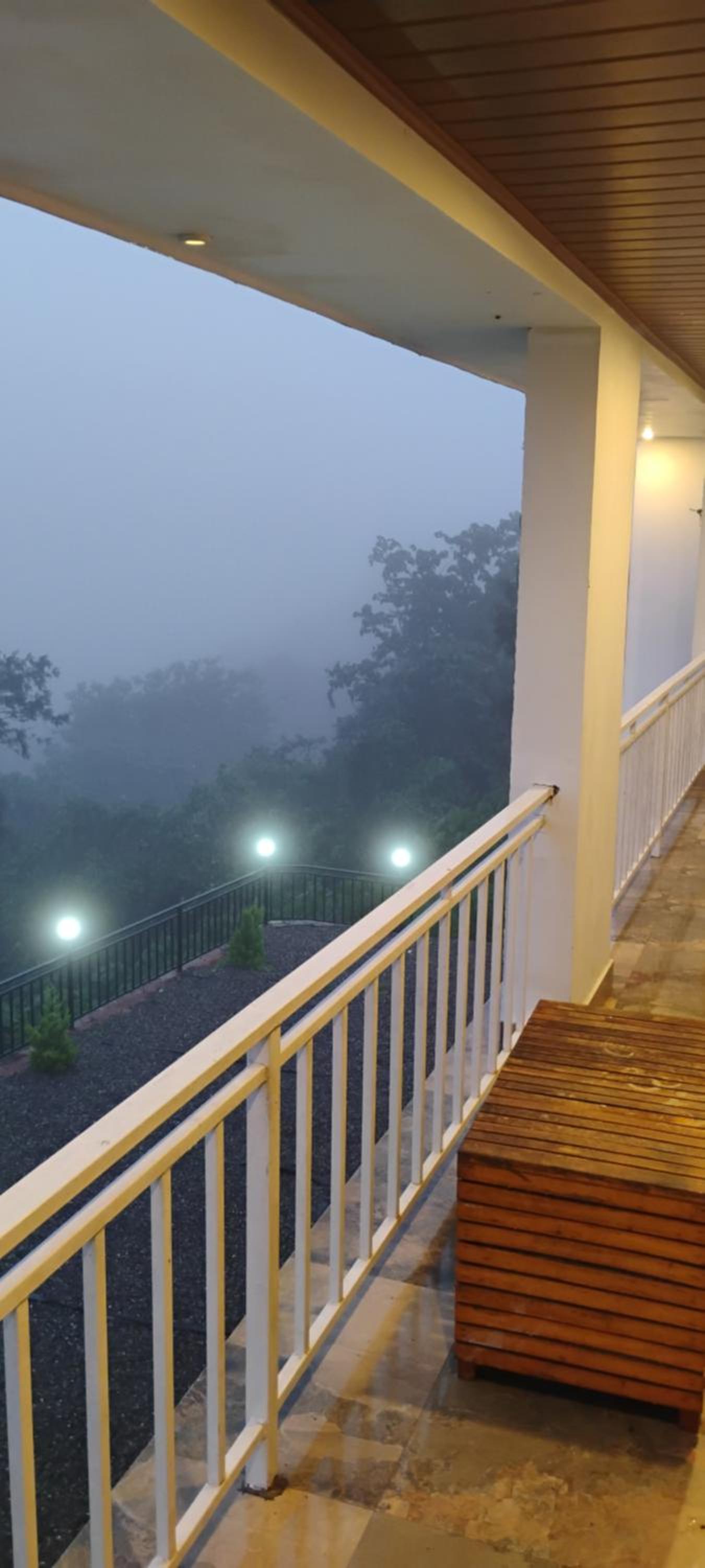banjarahills resort and travels