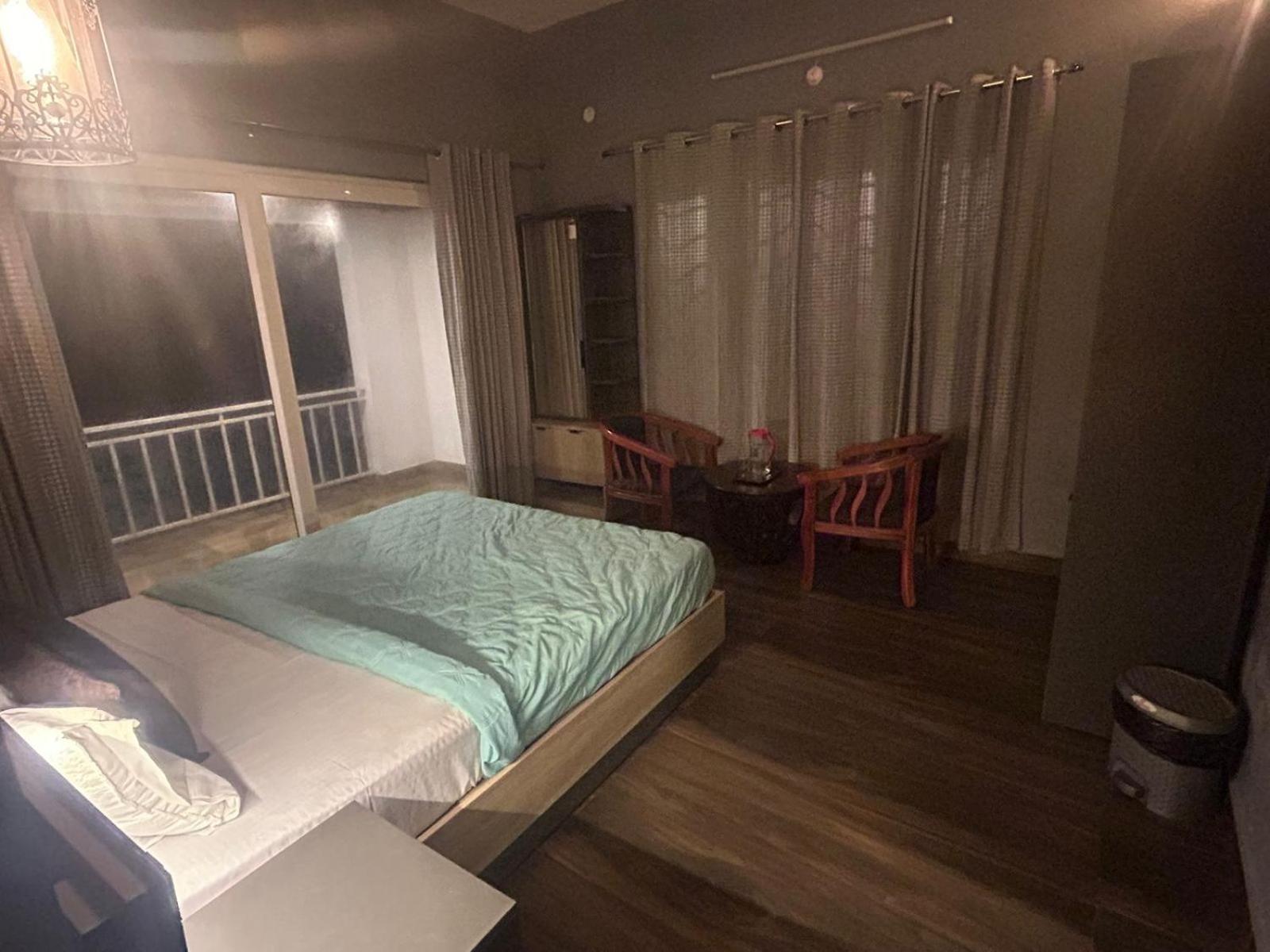 banjarahills resort and travels