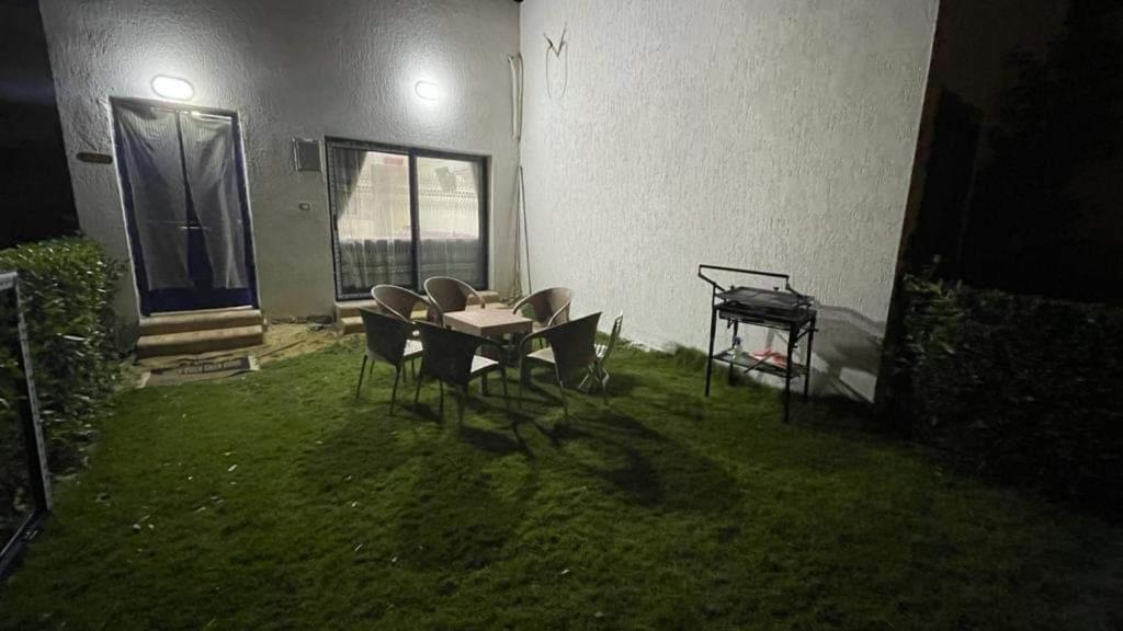 Chalet in Carthage