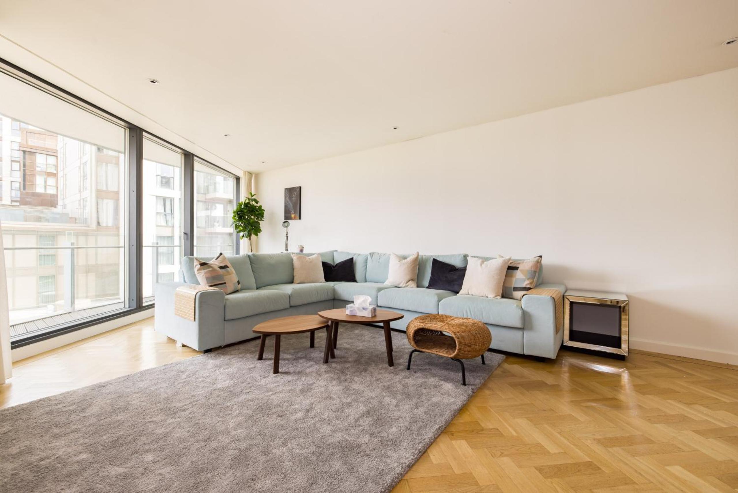 Spacious, Modern 3-Bed Home