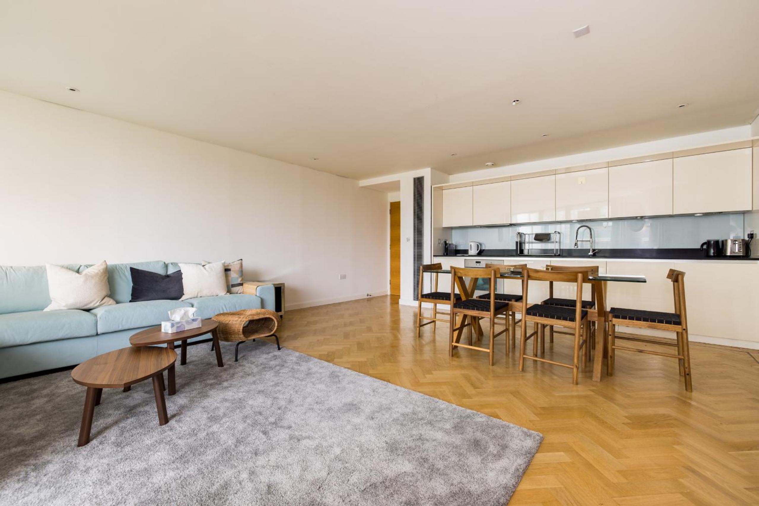 Spacious, Modern 3-Bed Home