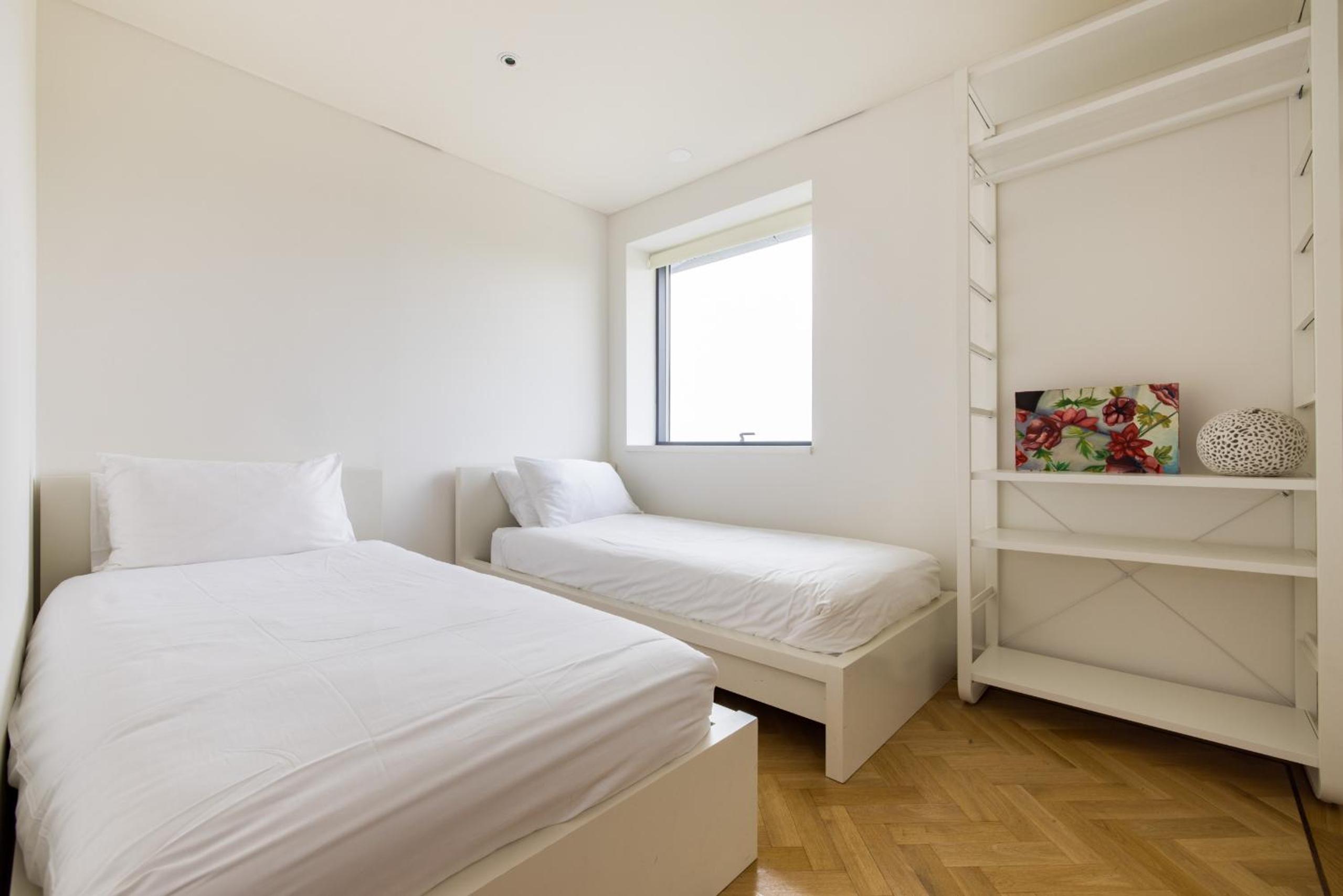 Spacious, Modern 3-Bed Home