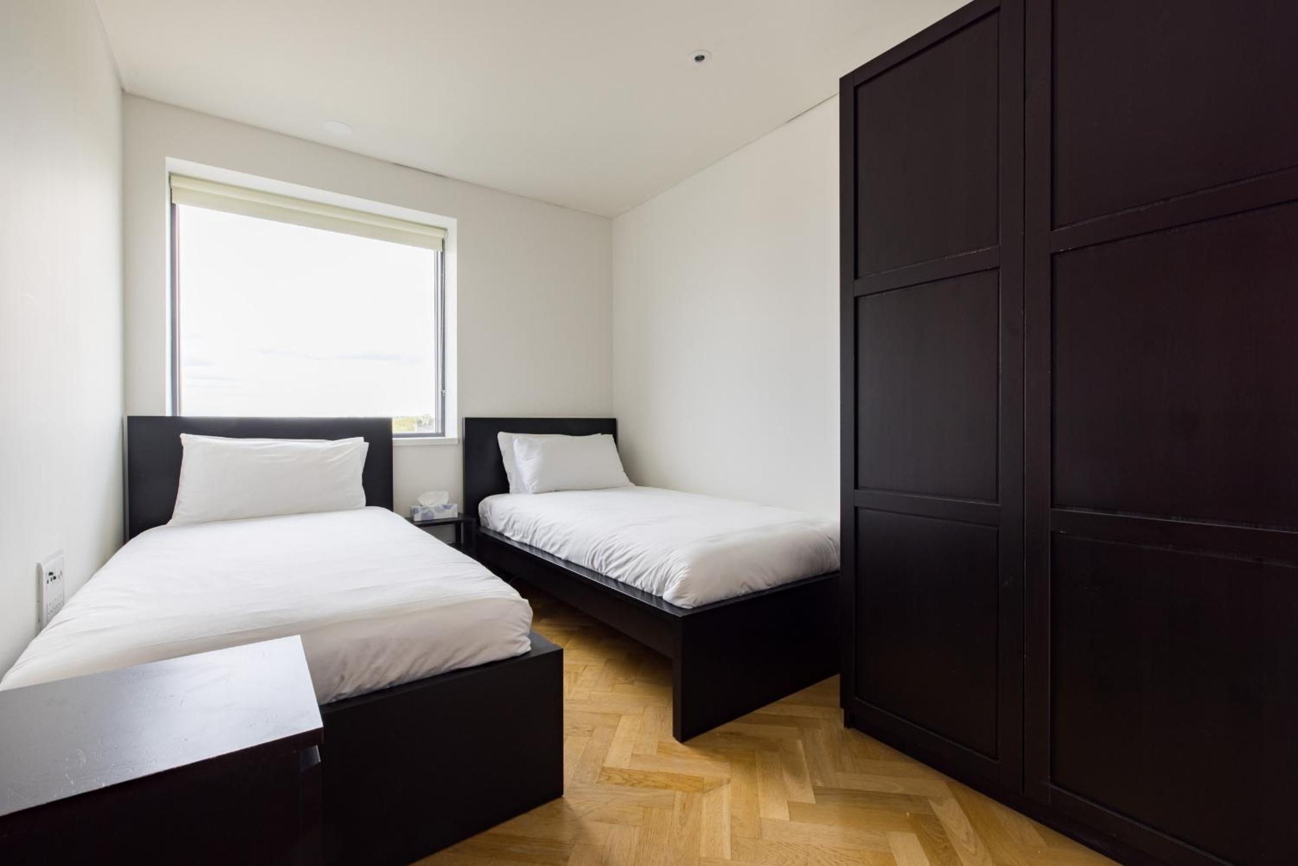 Spacious, Modern 3-Bed Home