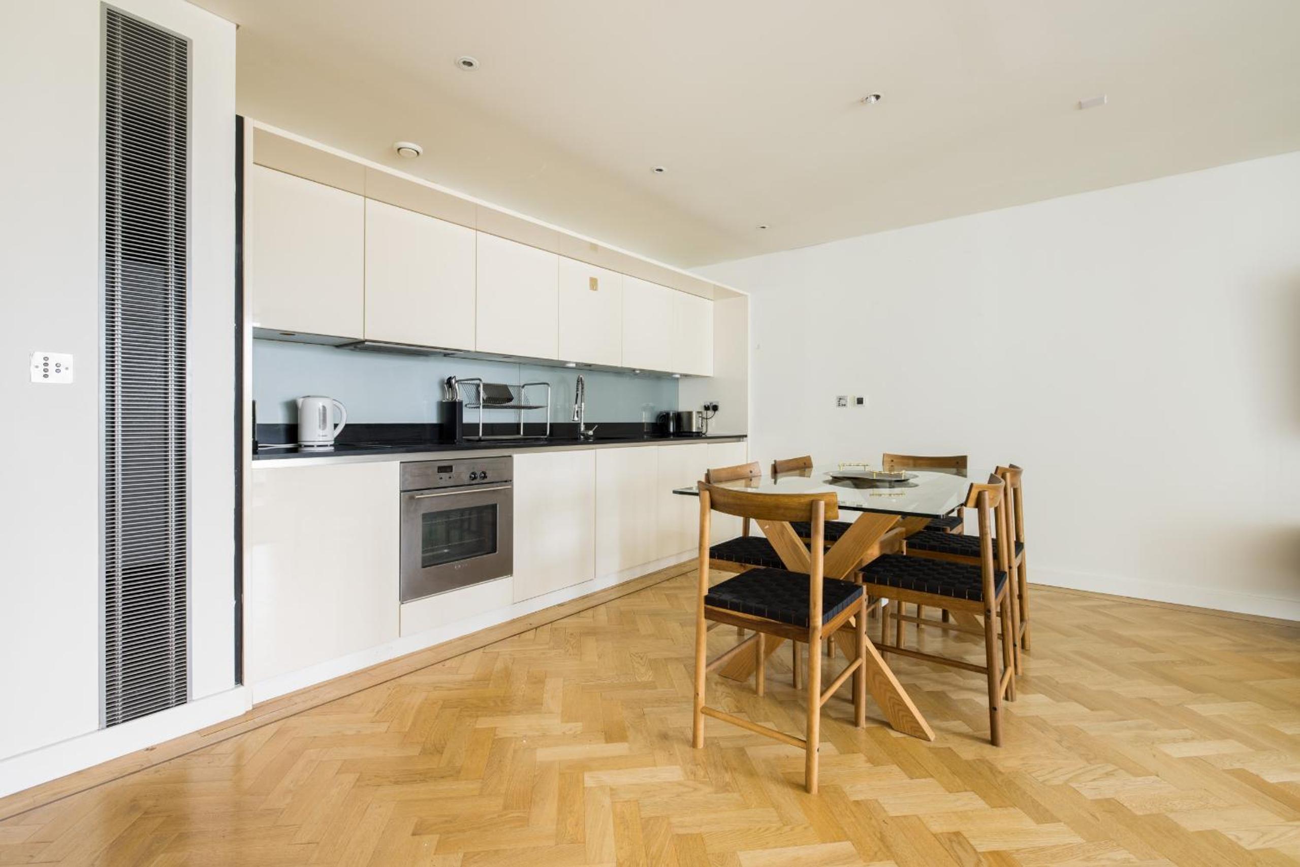 Spacious, Modern 3-Bed Home